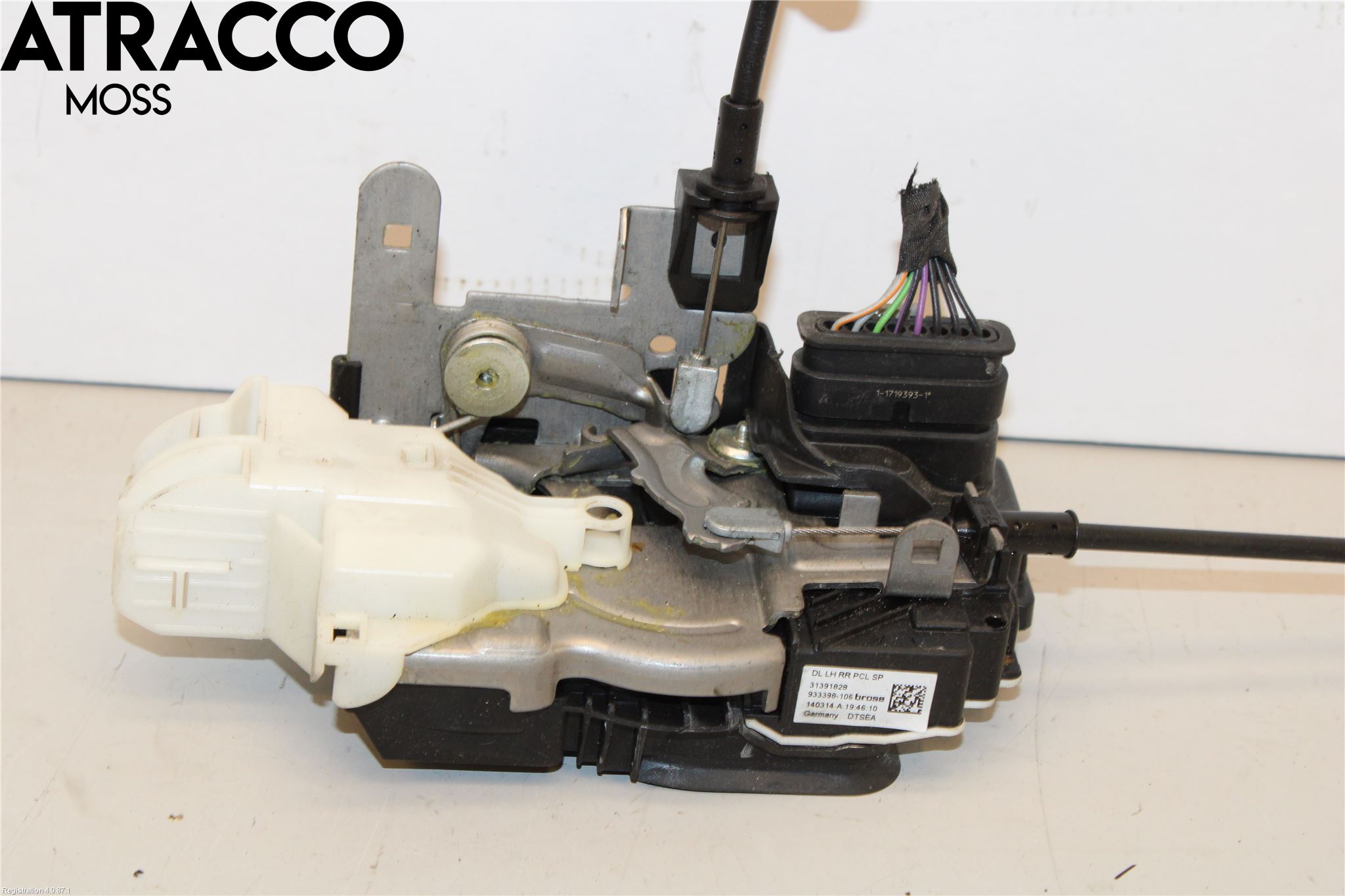 Volvo V40 12-19 Dørlås - Låsekasse