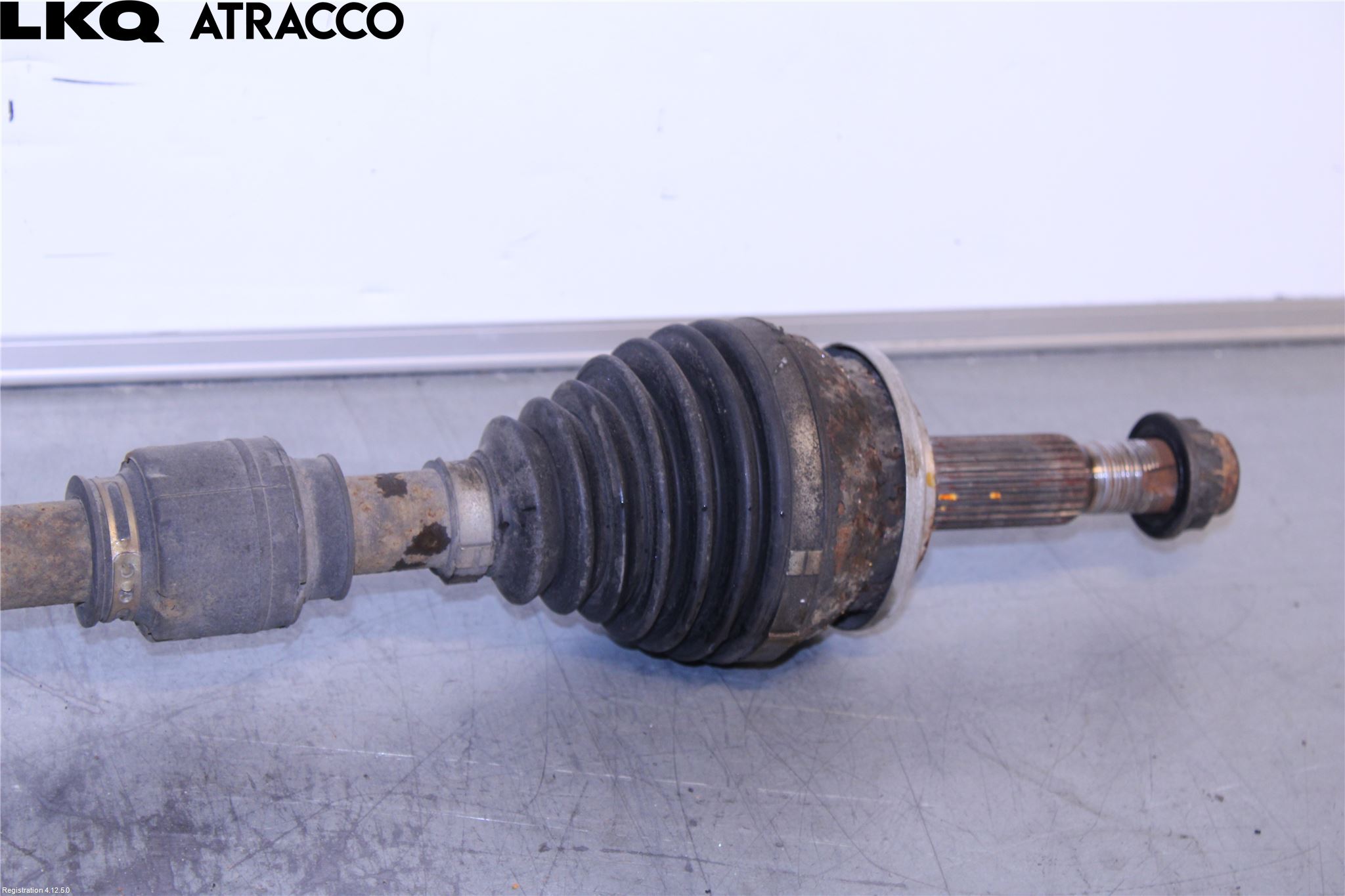 Toyota PRIUS ZVW30 09-20 Drivaksel Foran Kompl Venstre