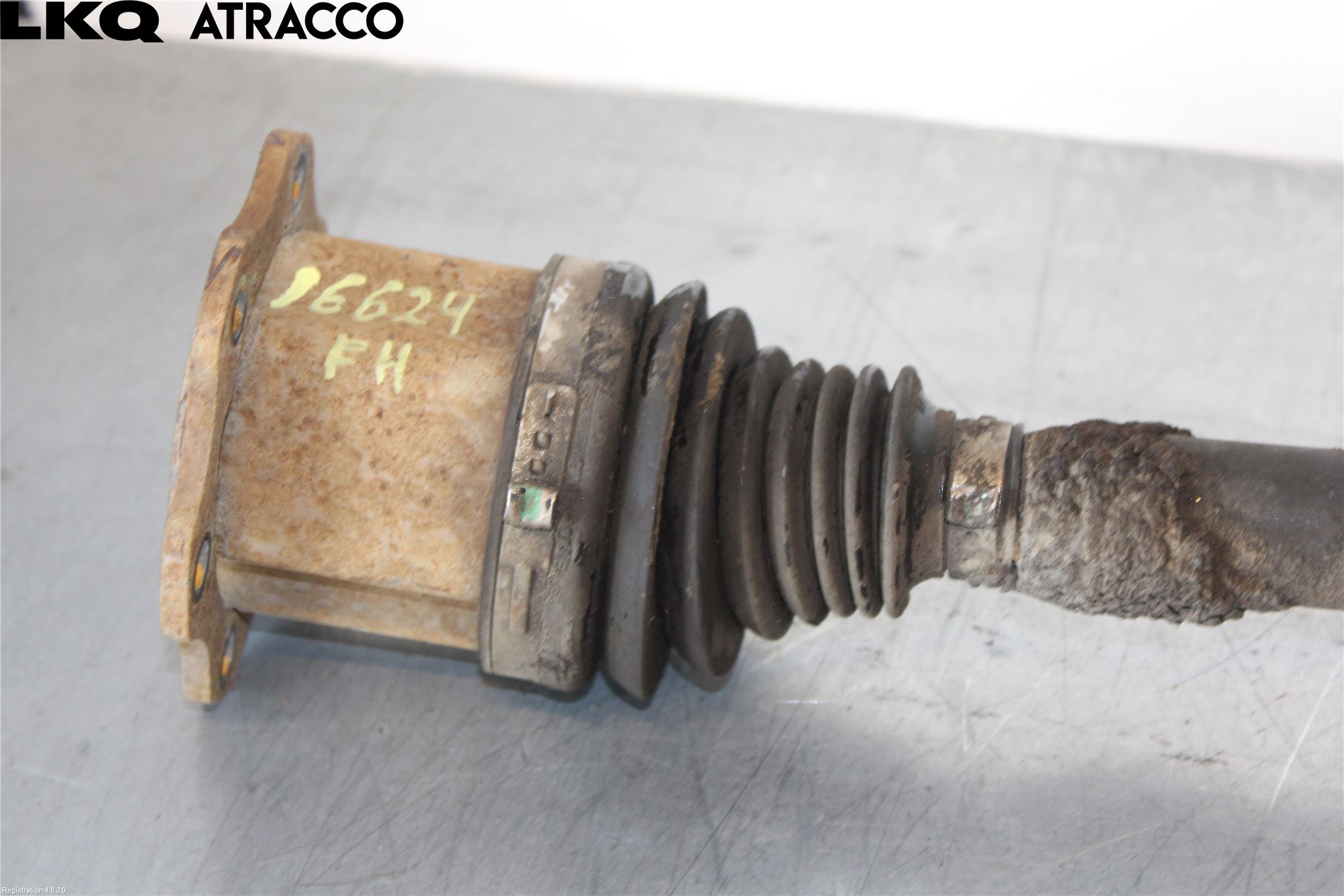 Audi Q5 09-16 Drivaksel Foran Kompl  V = H