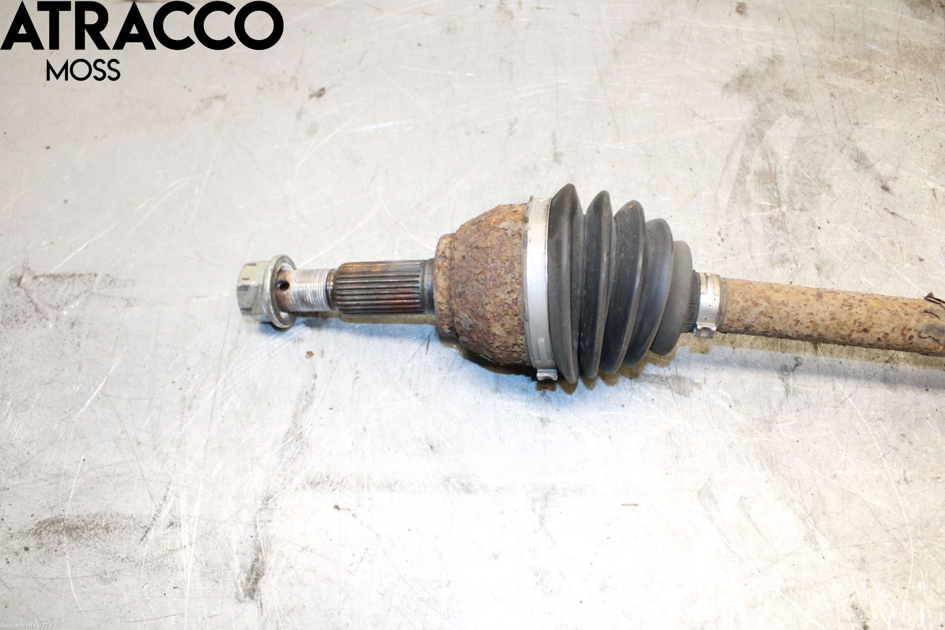 Nissan LEAF 11-17 Drivaksel Foran Kompl Venstre