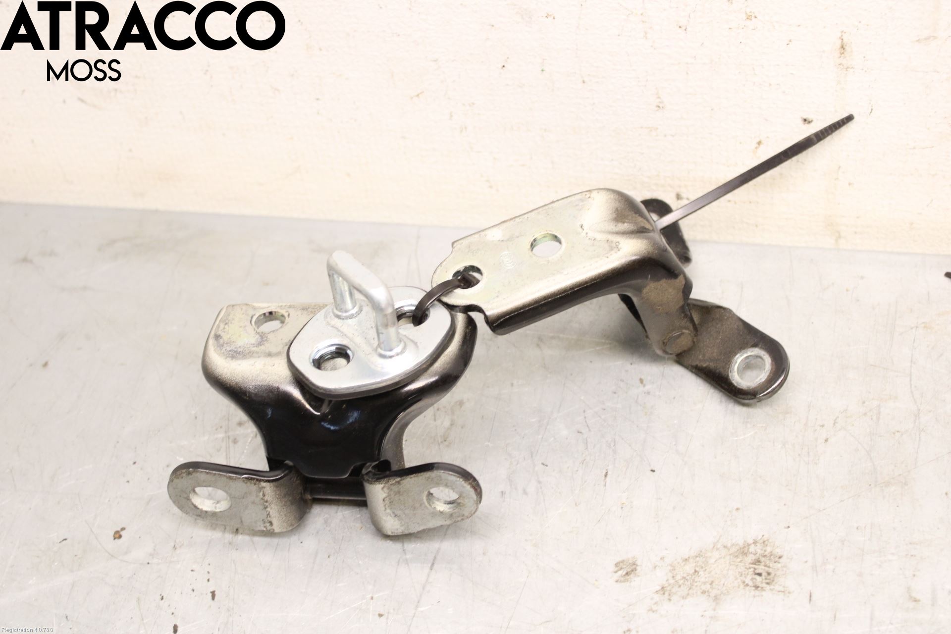 Kia SOUL 09- Dørhengsel