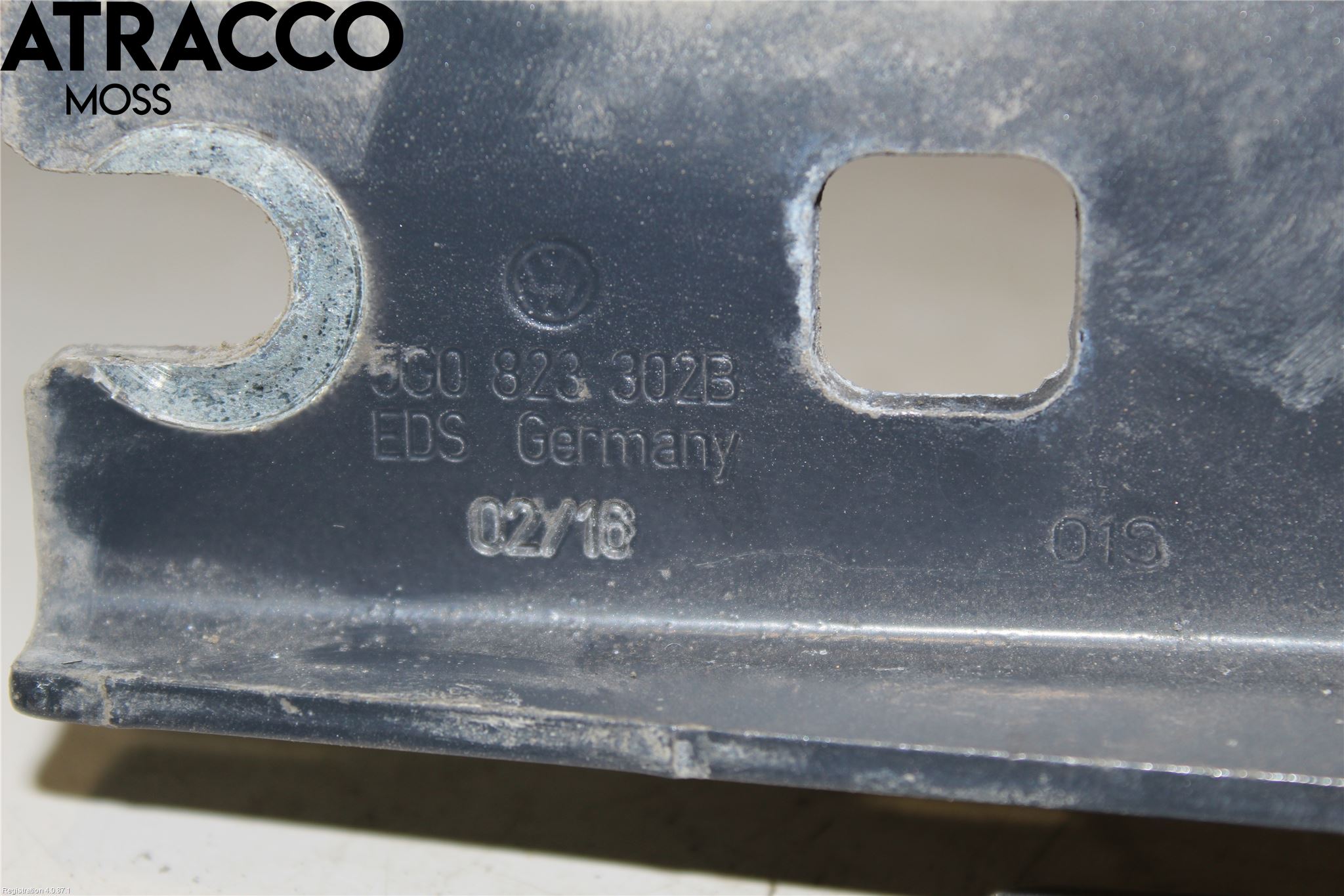 Volkswagen VW GOLF / E-GOLF VII 13-20 Panser Hengsel - Hengsler