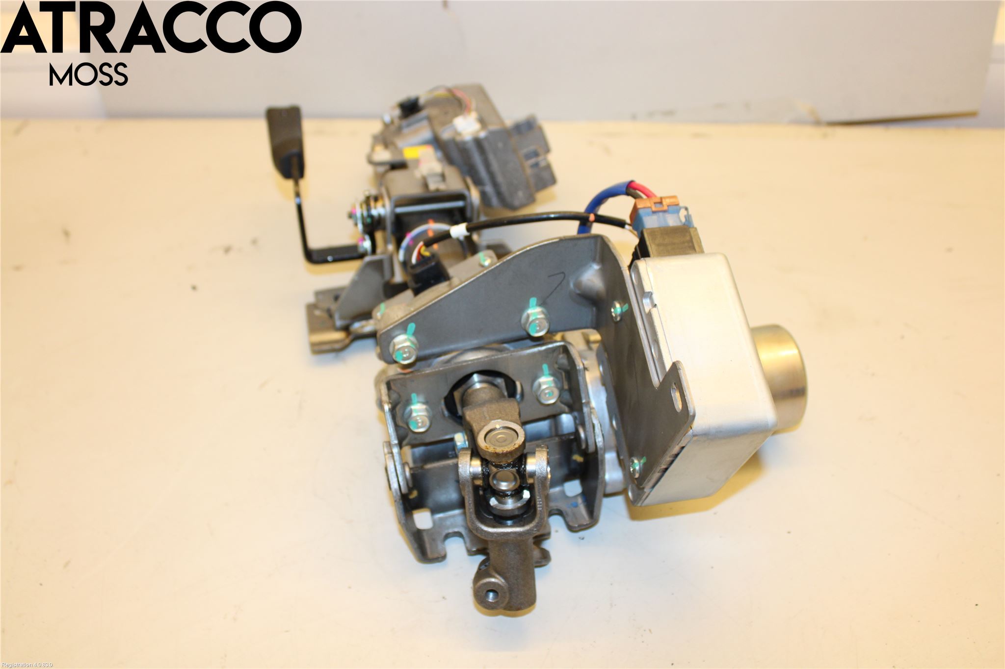 Mitsubishi SPACE STAR 13- Rattakselaggregat Innebygd Servo