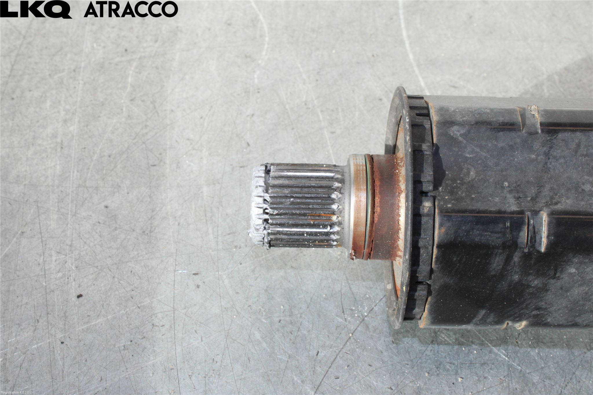 Porsche TAYCAN 20- Drivaksel Foran Kompl Høyre