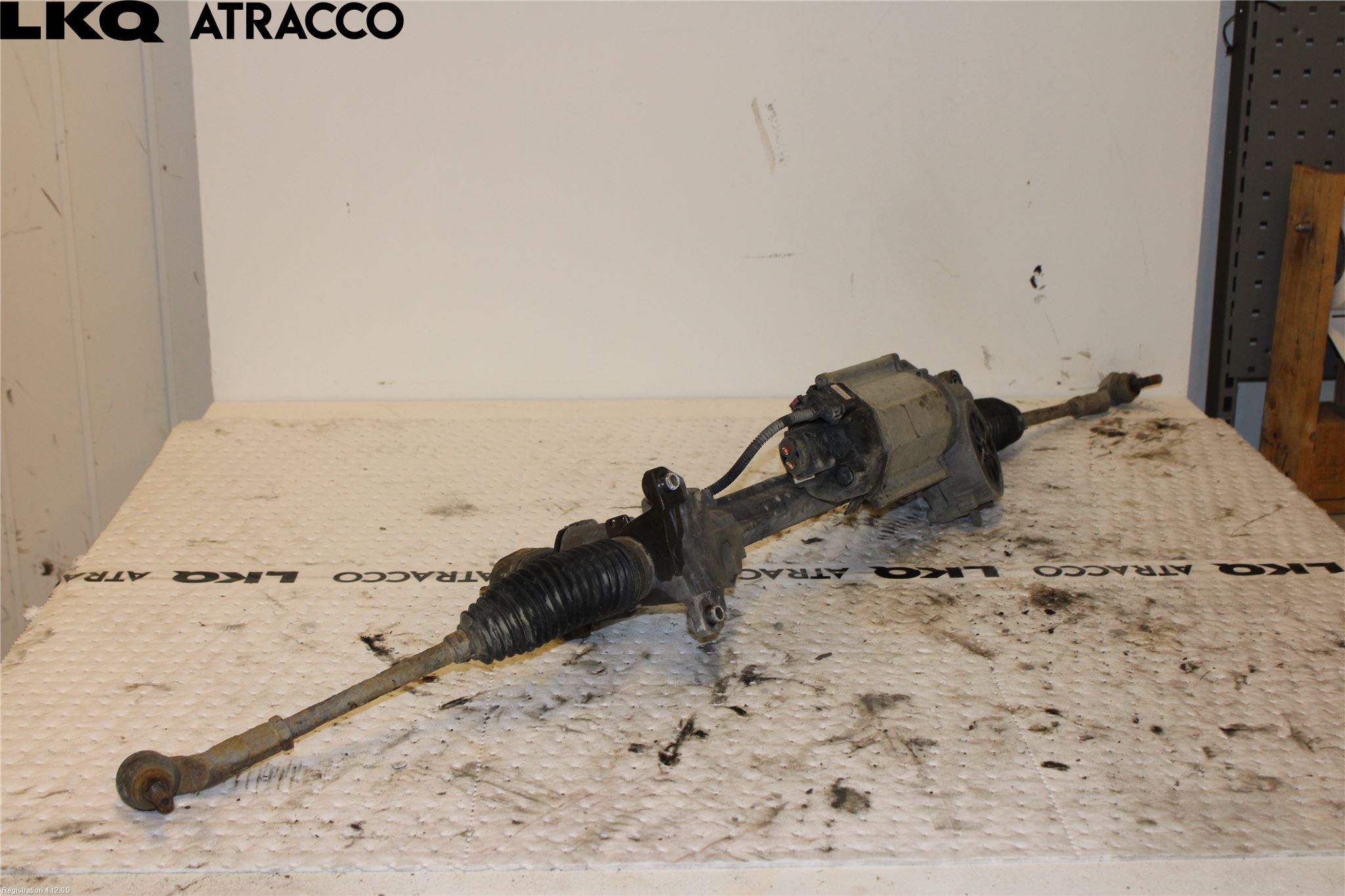 Volkswagen VW CADDY 11-15 Servo Snekke - Tannstang