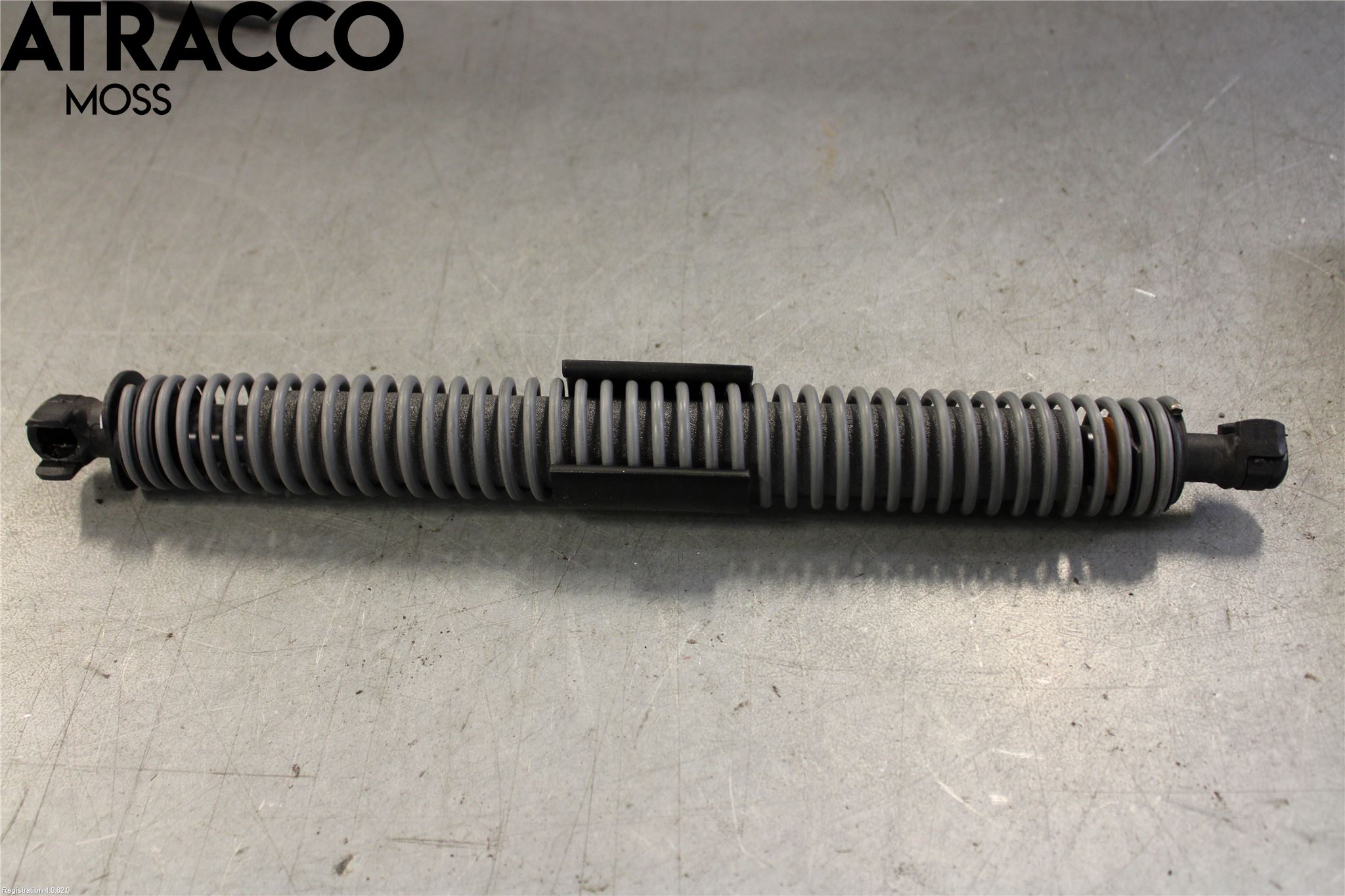 BMW 5 G30/G31/F90 17-23 Bakluke Demper-Gassfjær