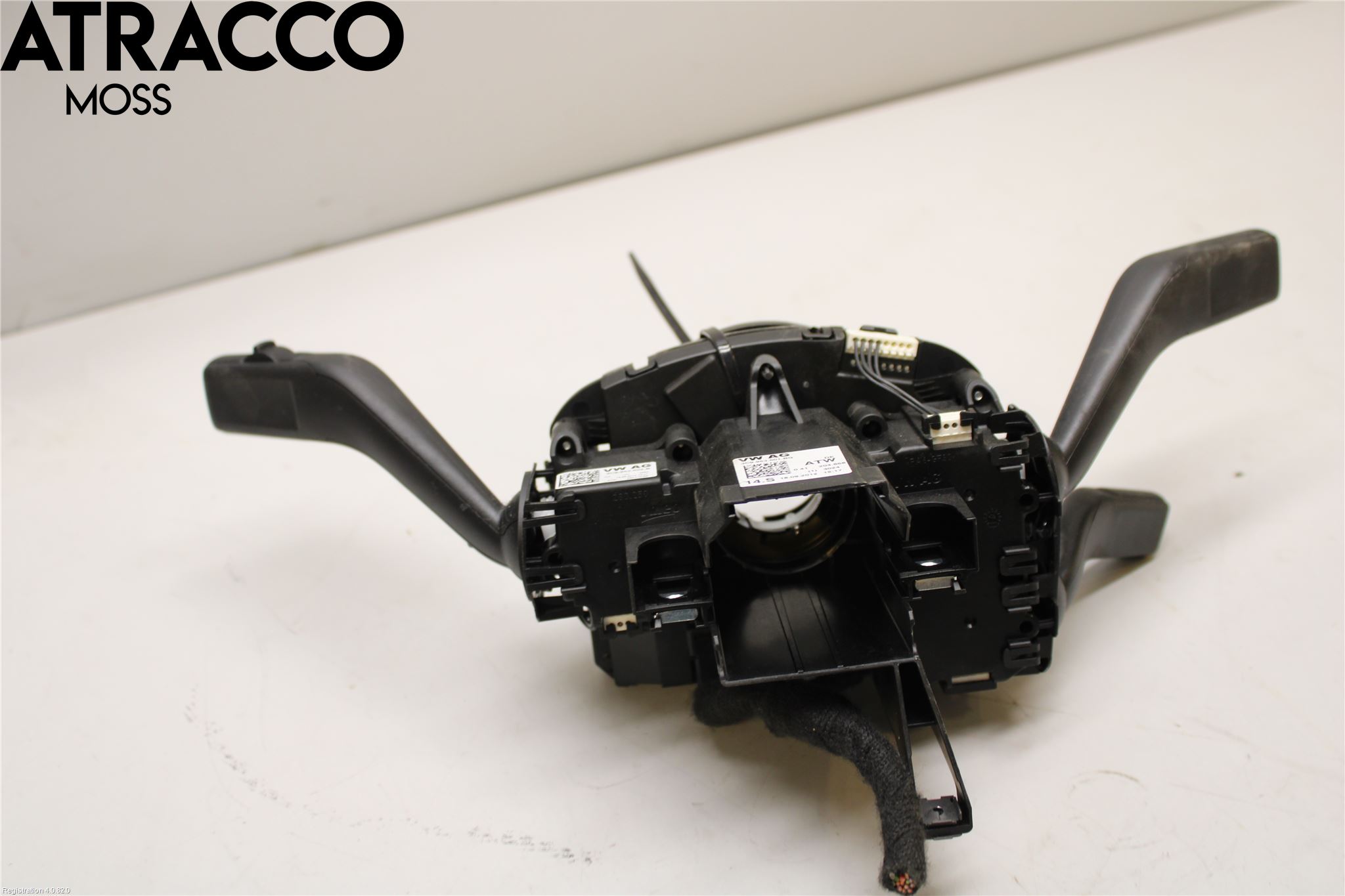 Volkswagen VW PASSAT 11-14 Bryter Ratt Kombi H Og V