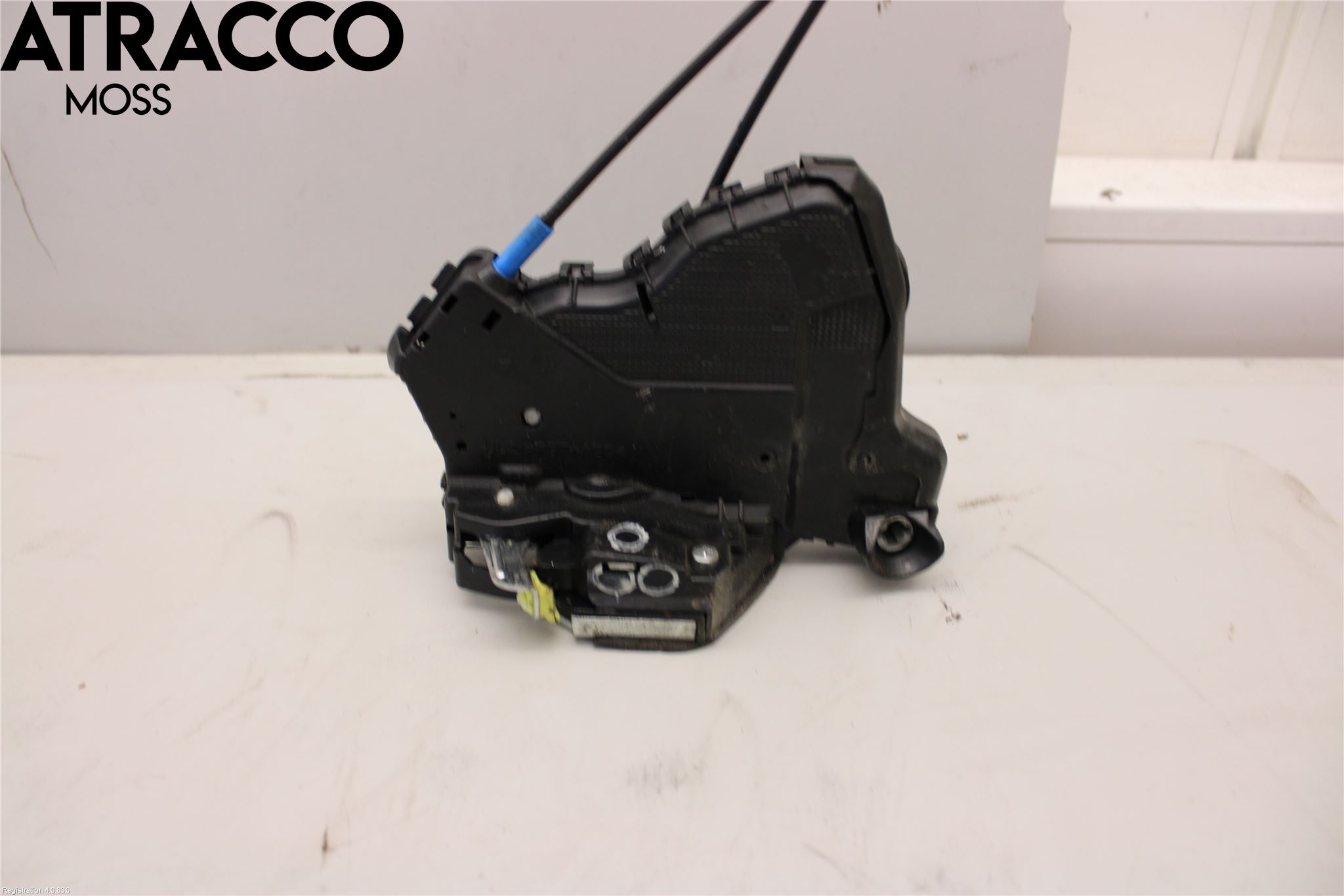 Toyota AURIS 13-19 Dørlås - Låsekasse