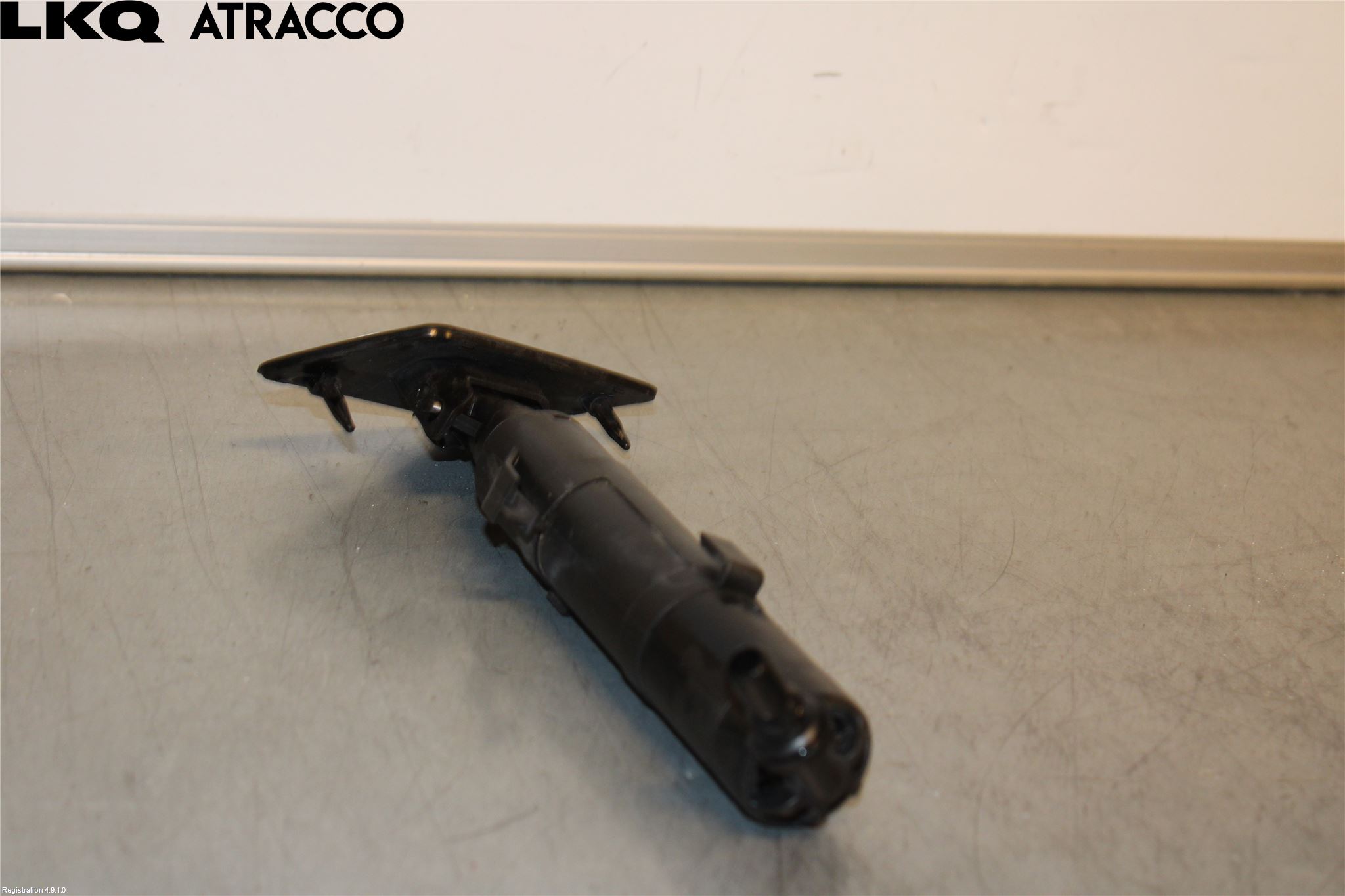 Volkswagen VW POLO 10-17 Spylerdyse Frontlykter