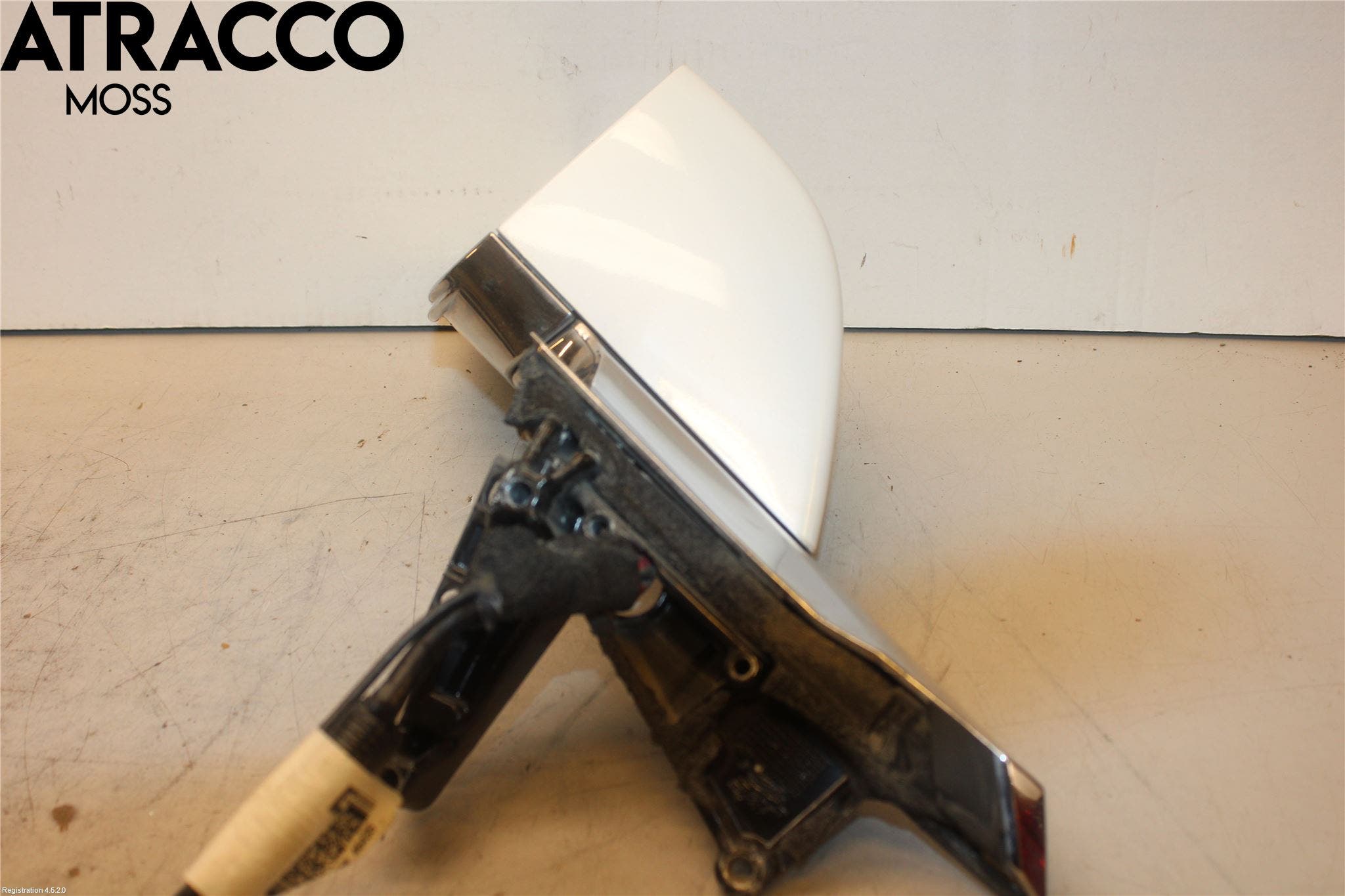 Tesla MODEL S 13- Speil V M-El Justering