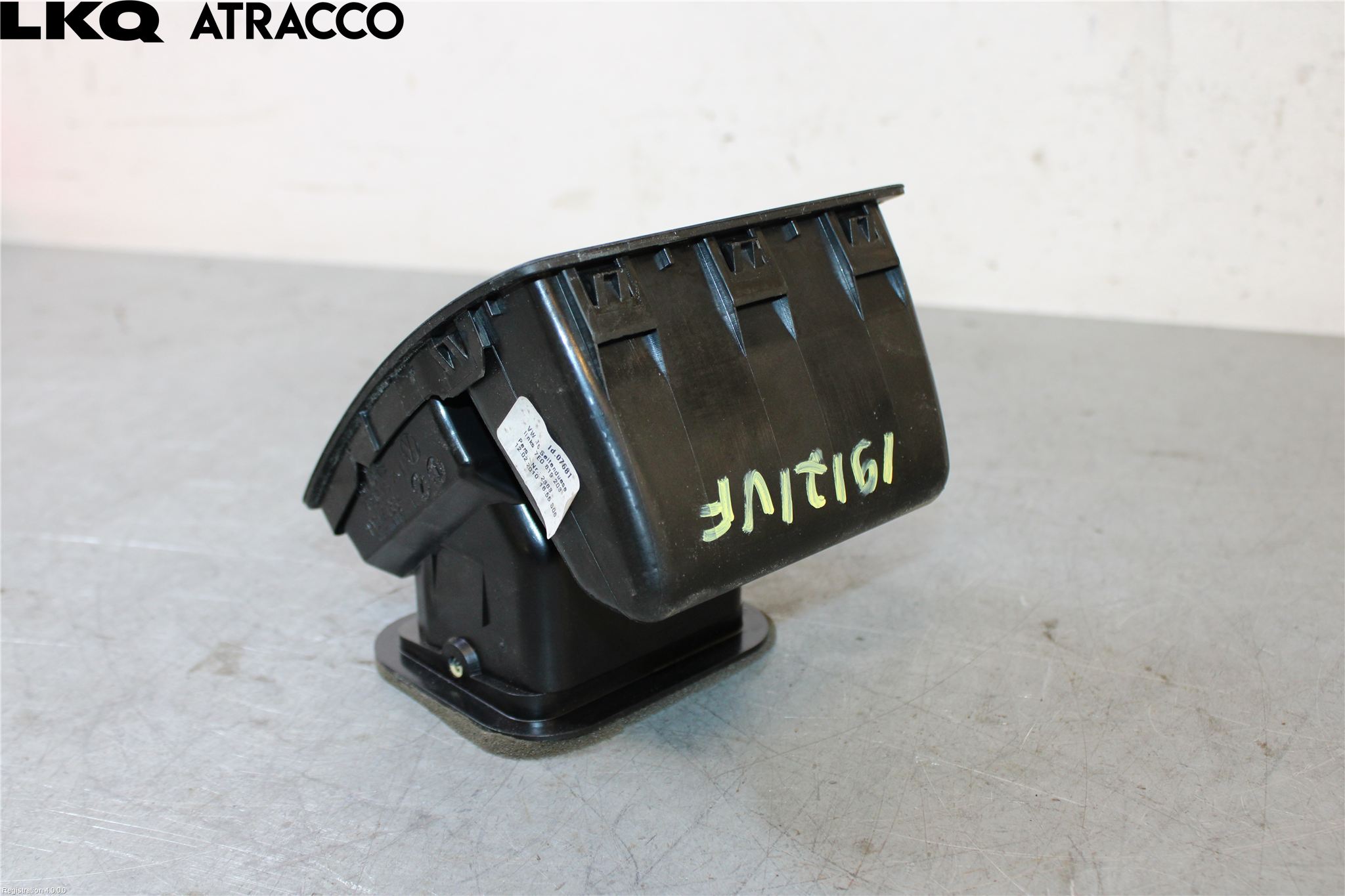 Volkswagen VW TRANSP/CARAVELLE (T5) 04-15 Dashbord Kanal - Dyse