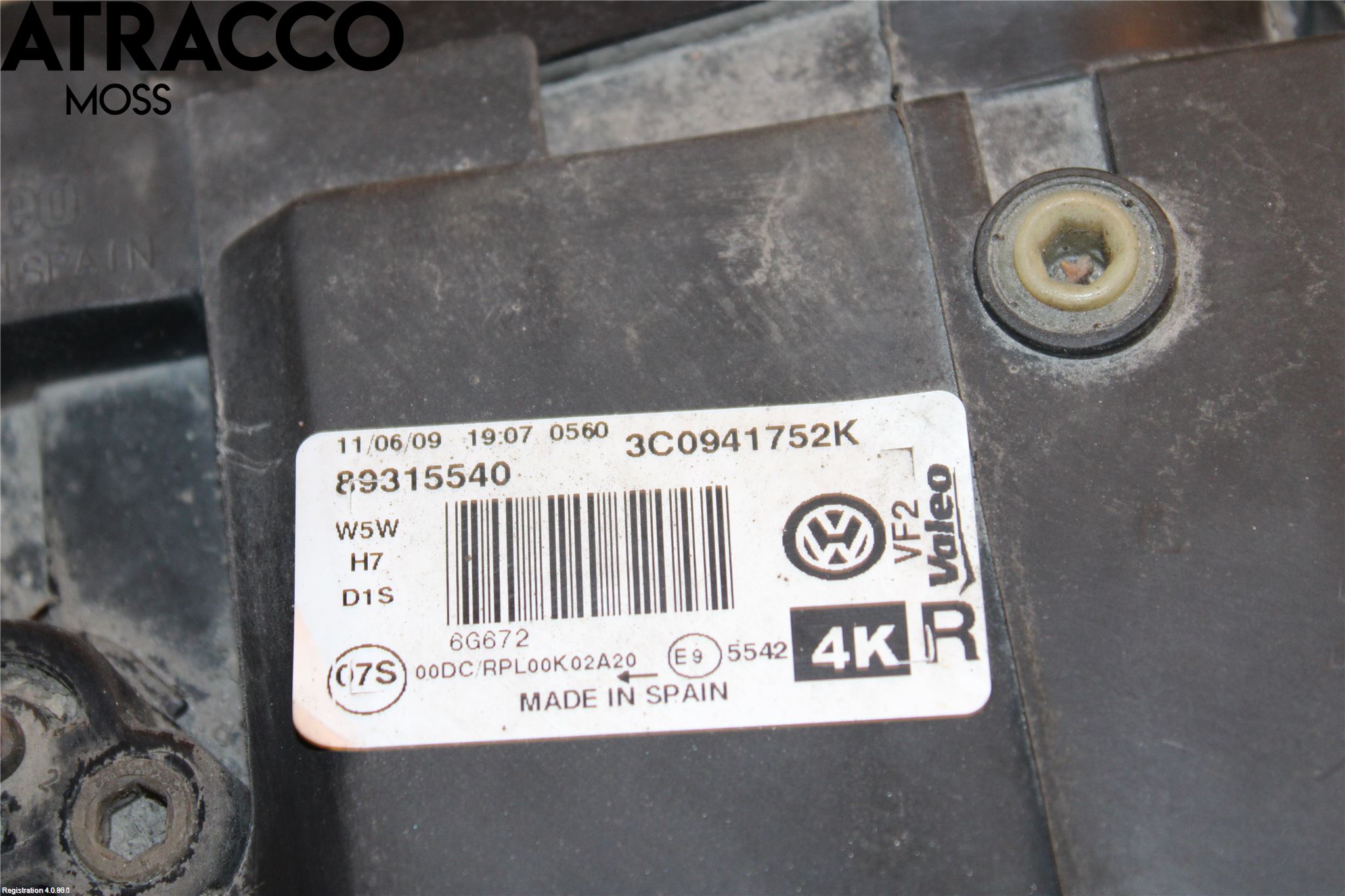 Volkswagen VW PASSAT 05-11 Frontlykt Høyre