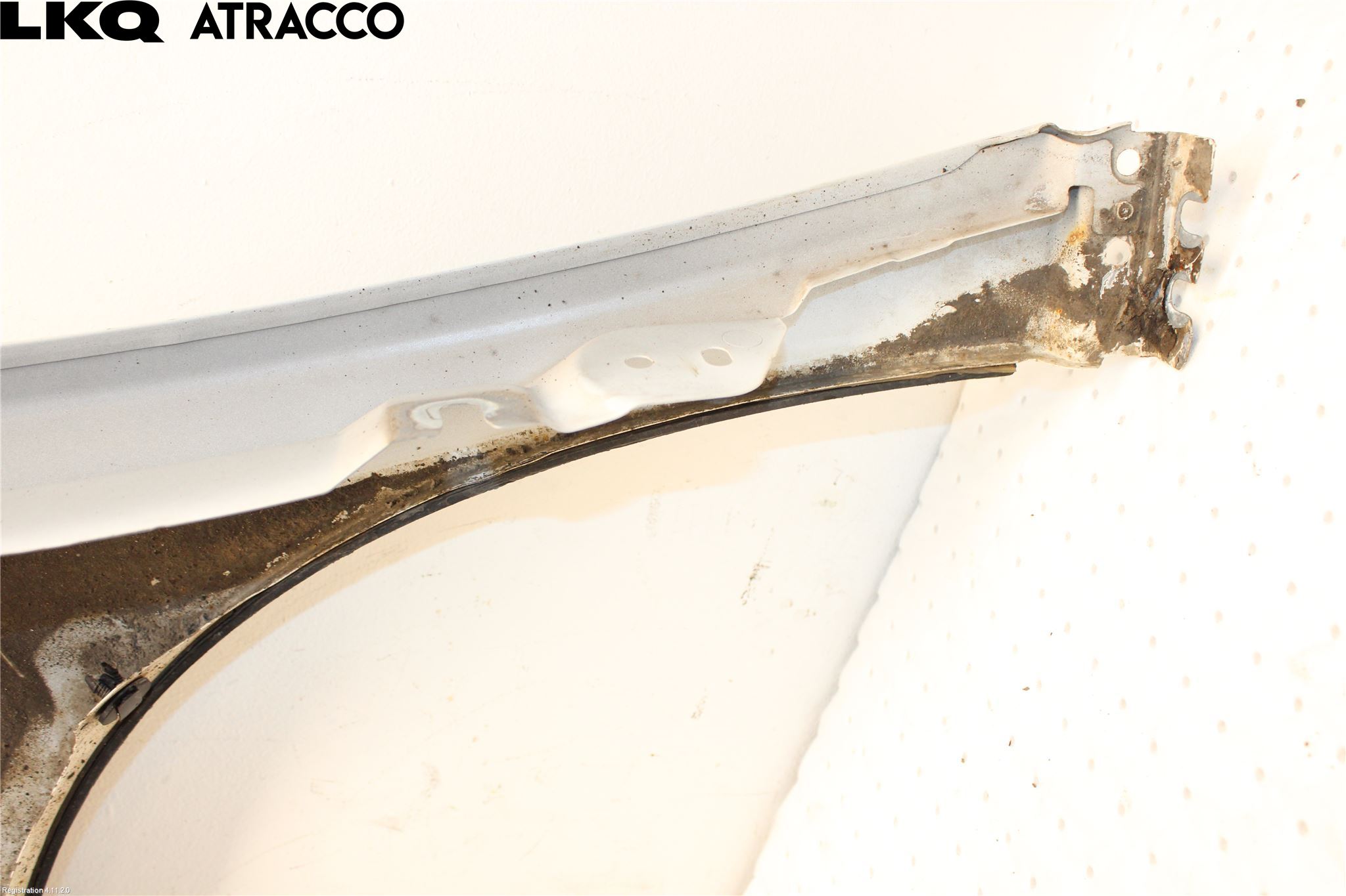 Peugeot 2008 13-20 Skjerm Foran Høyre