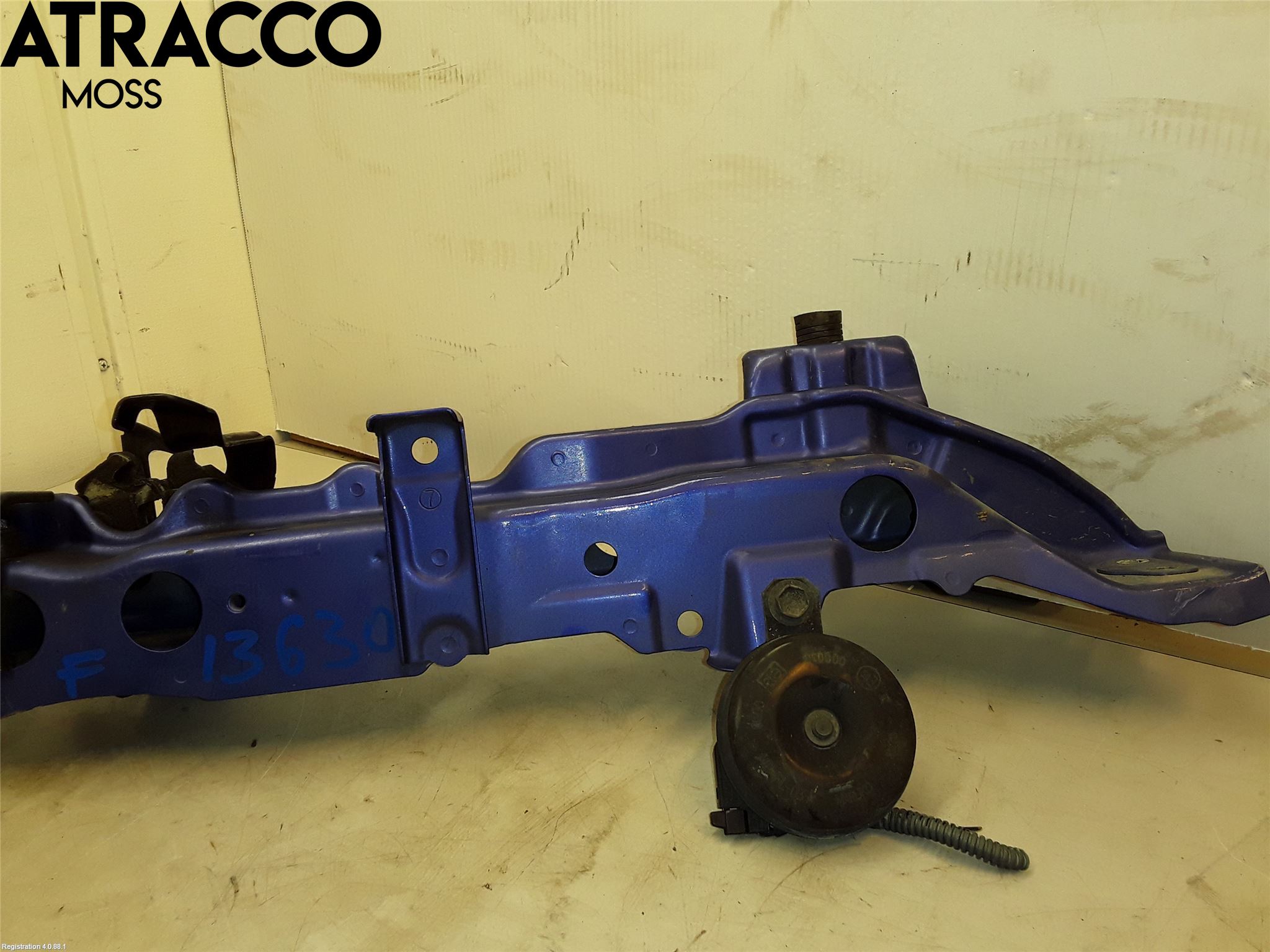 Toyota VERSO-S 11-16 Frontplate Øvre