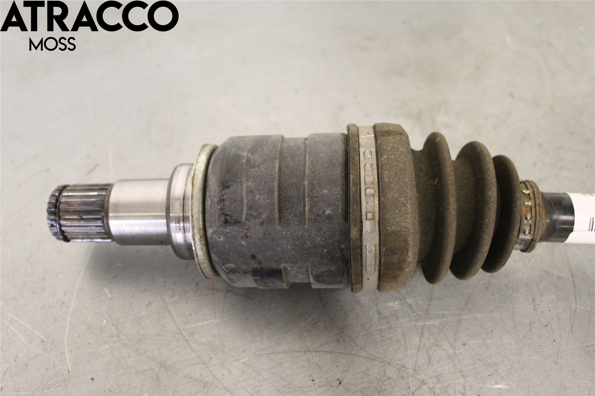 Toyota AURIS 13-19 Drivaksel Foran Kompl Venstre