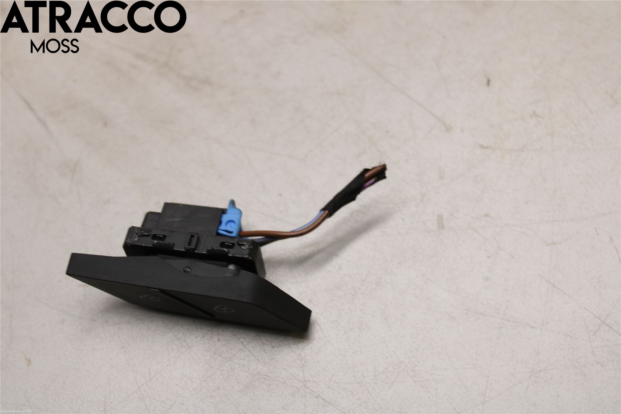 Volkswagen VW POLO VI 18->> Bryter Sentral Lås