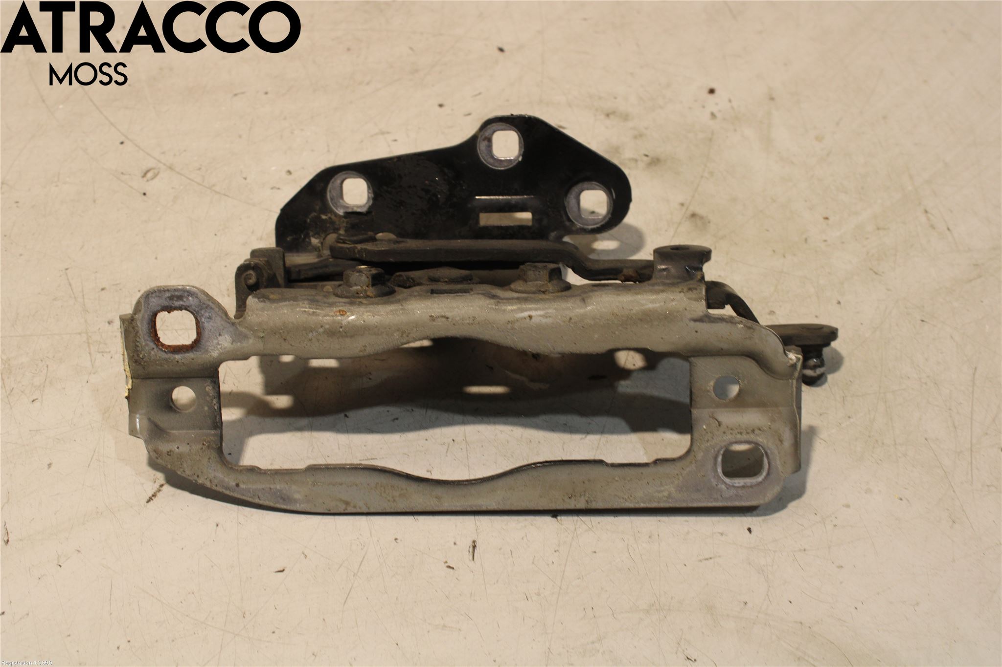 Mercedes-Benz MB C-KLASS (W204) 07-15 Panser Hengsel - Hengsler