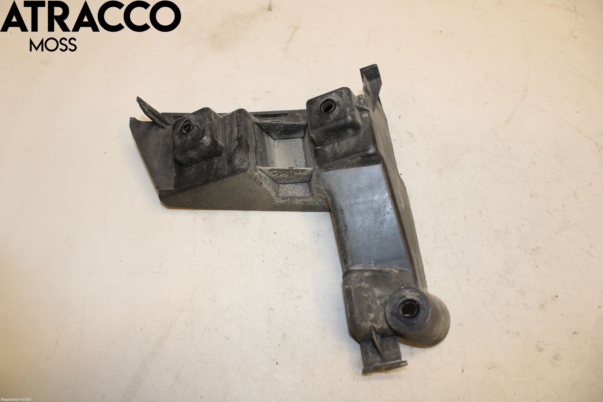 Volvo XC70 08-13 Støtfanger Bak Feste