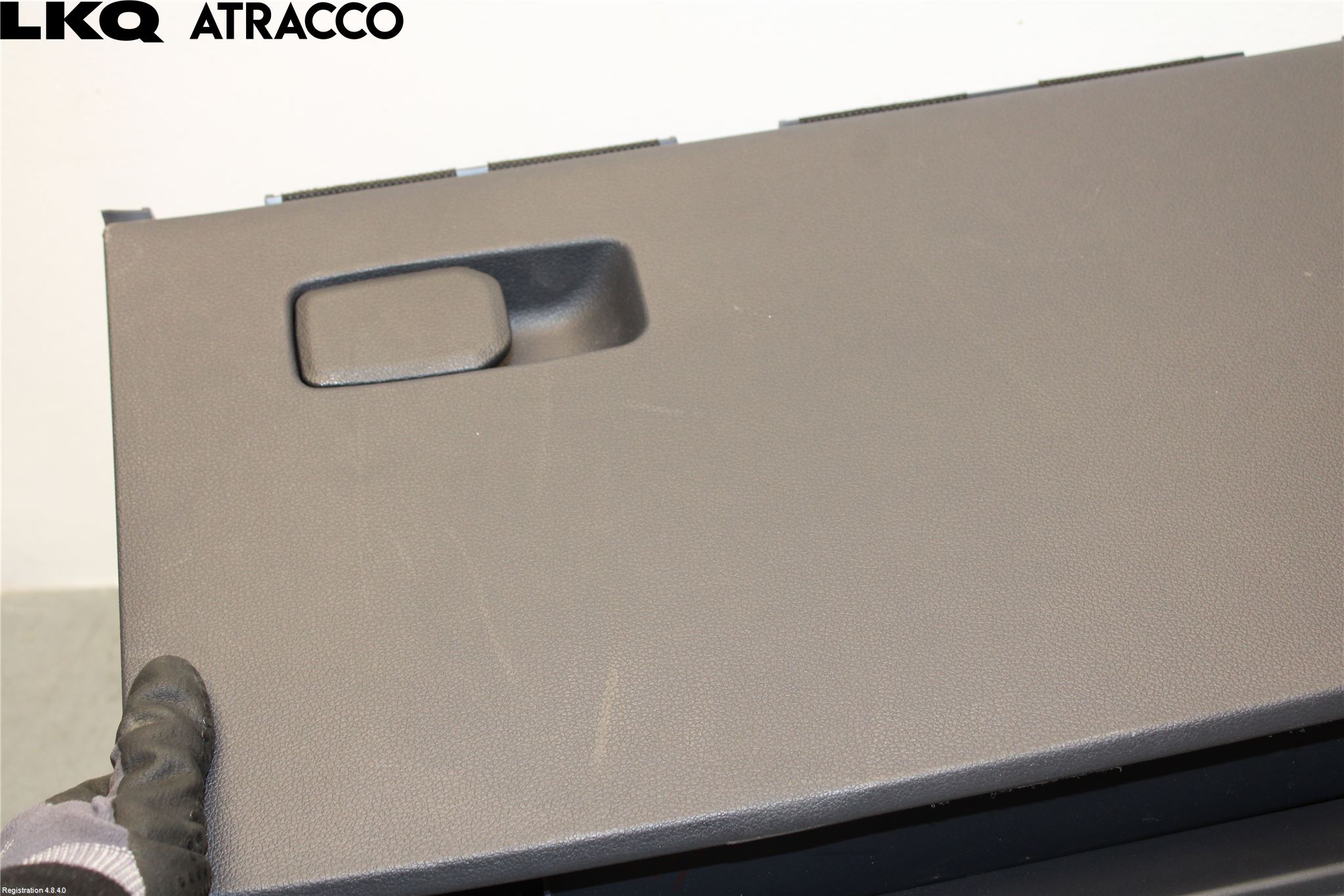 Hyundai IONIQ AE 17-22 Innr Hanskerom