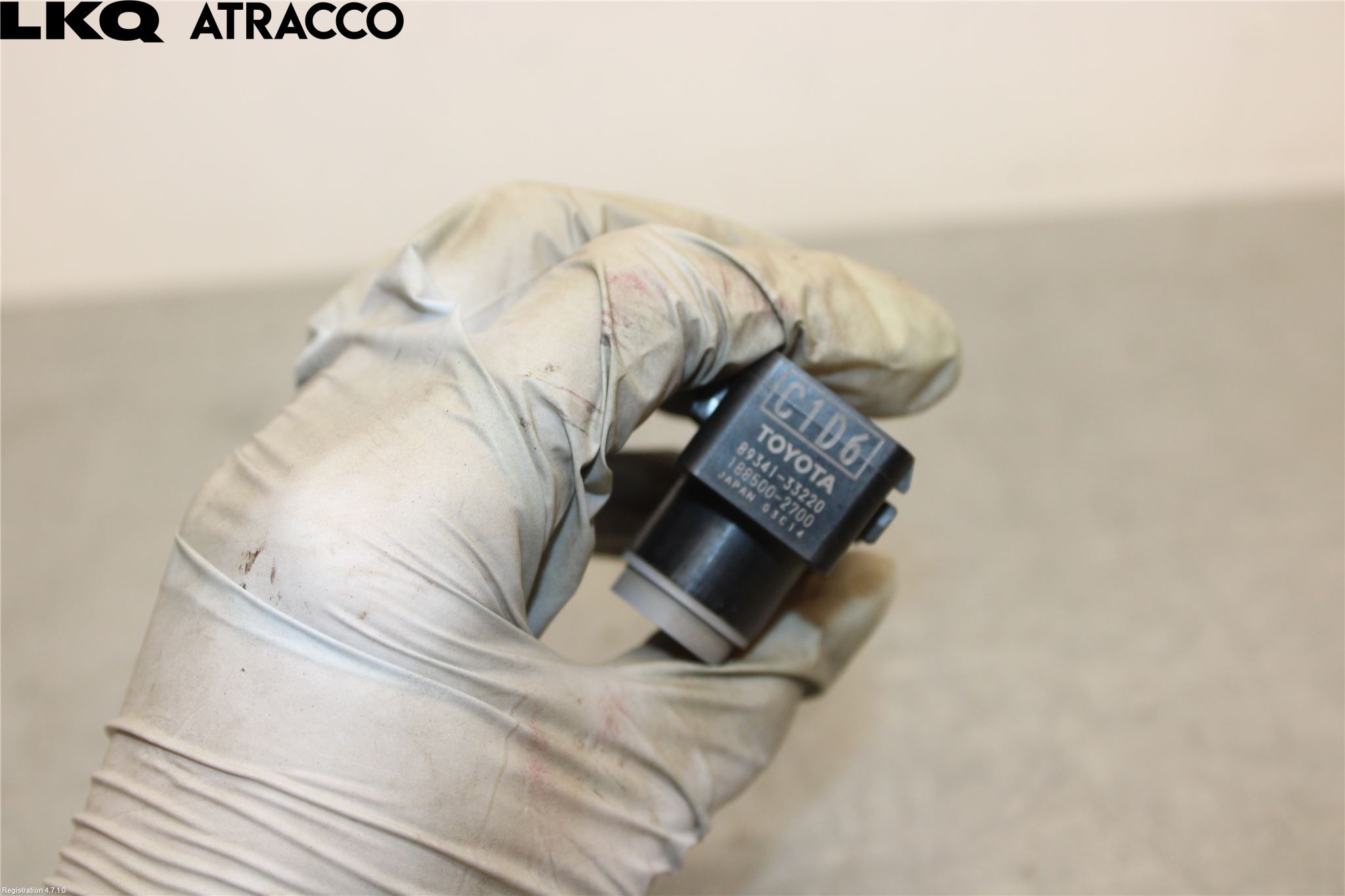 Toyota RAV4 19- Sensor Parkering Front