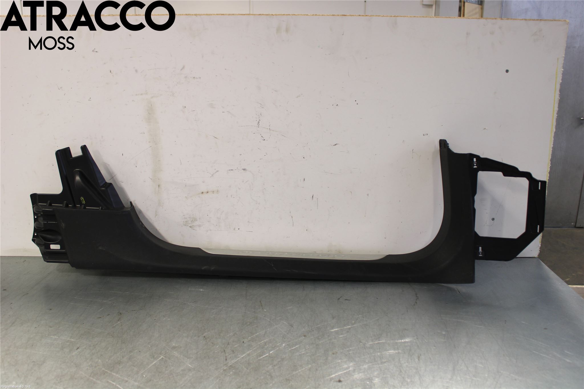 Porsche TAYCAN 20- Innr Terskel Innstigning