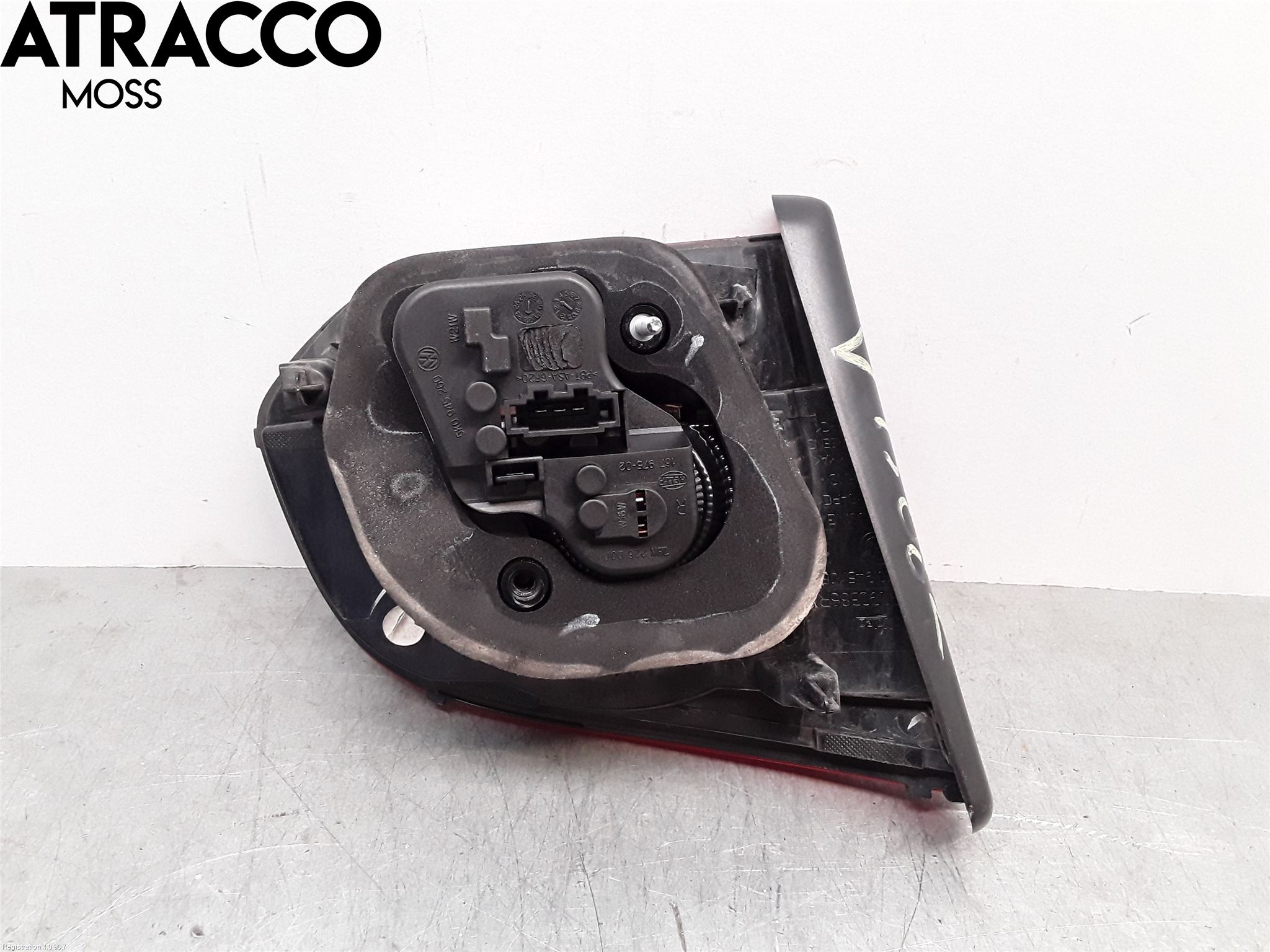 Volkswagen VW GOLF VI 09-13 Baklykt Høyre  På Luke(Indre)