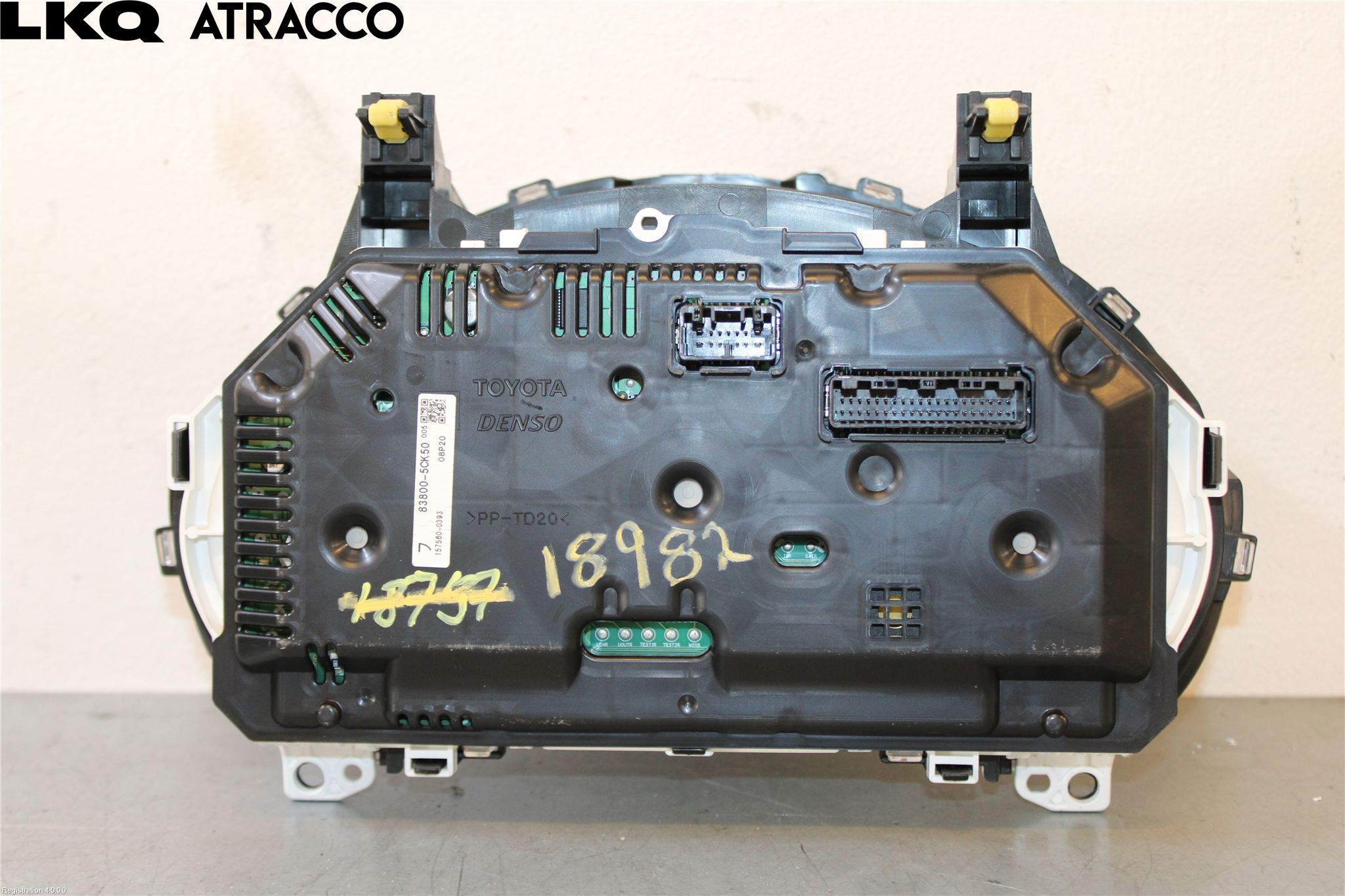 Toyota VERSO-S 11-16 Instr Speedometer