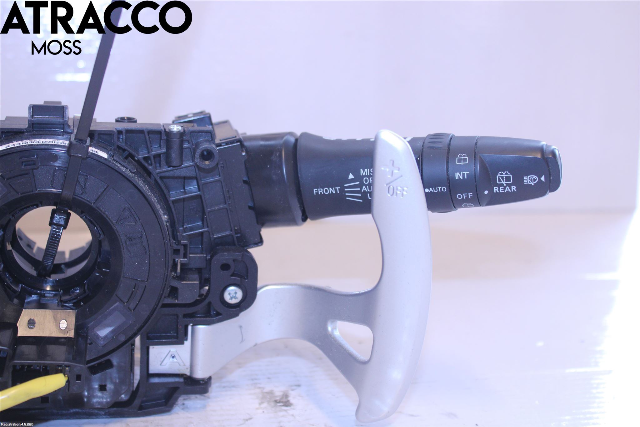 Mitsubishi OUTLANDER 13-21 Bryter Ratt Kombi H Og V