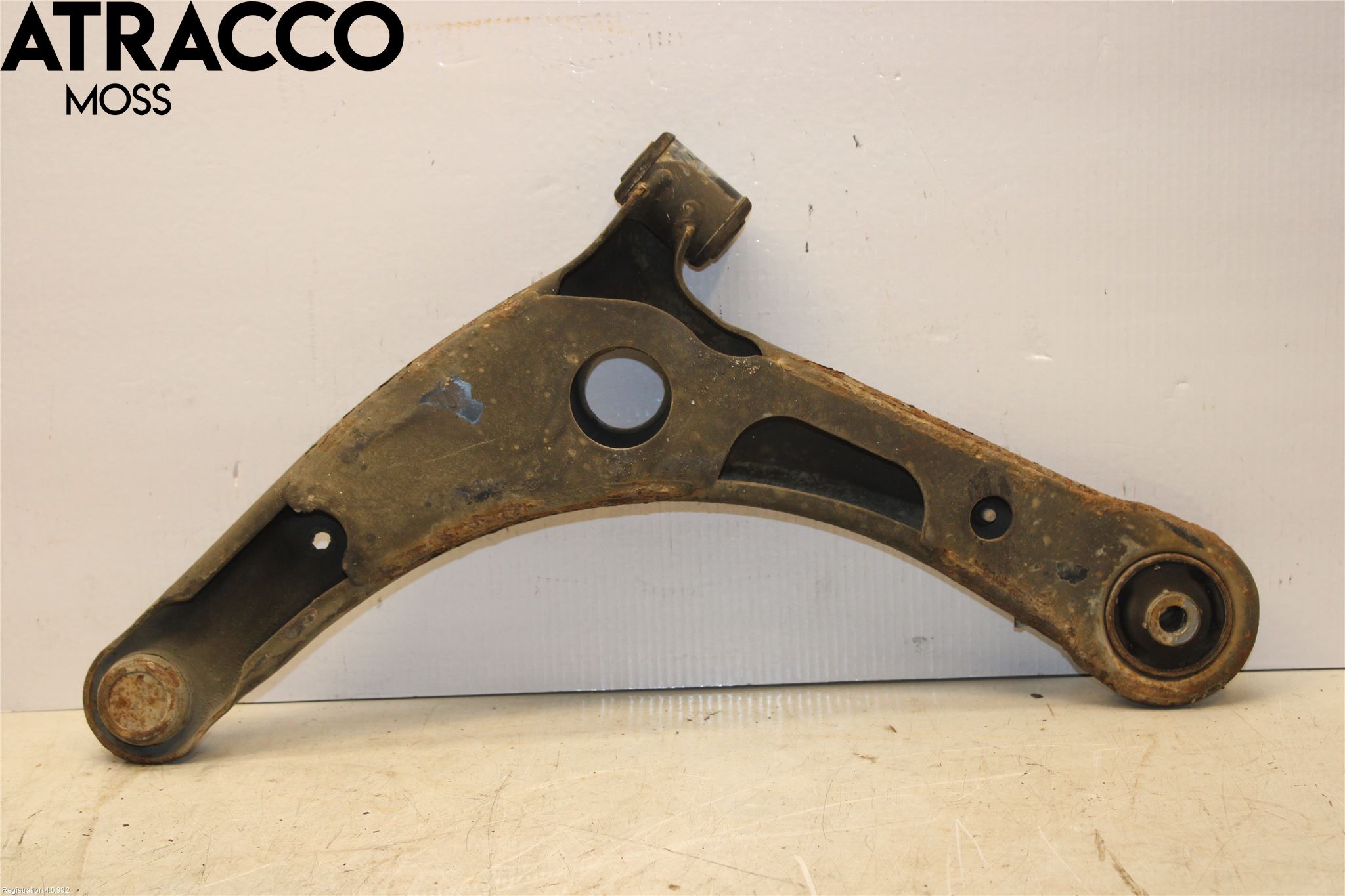 Mitsubishi OUTLANDER 13-21 Bærearm Foran Høyre Nedre