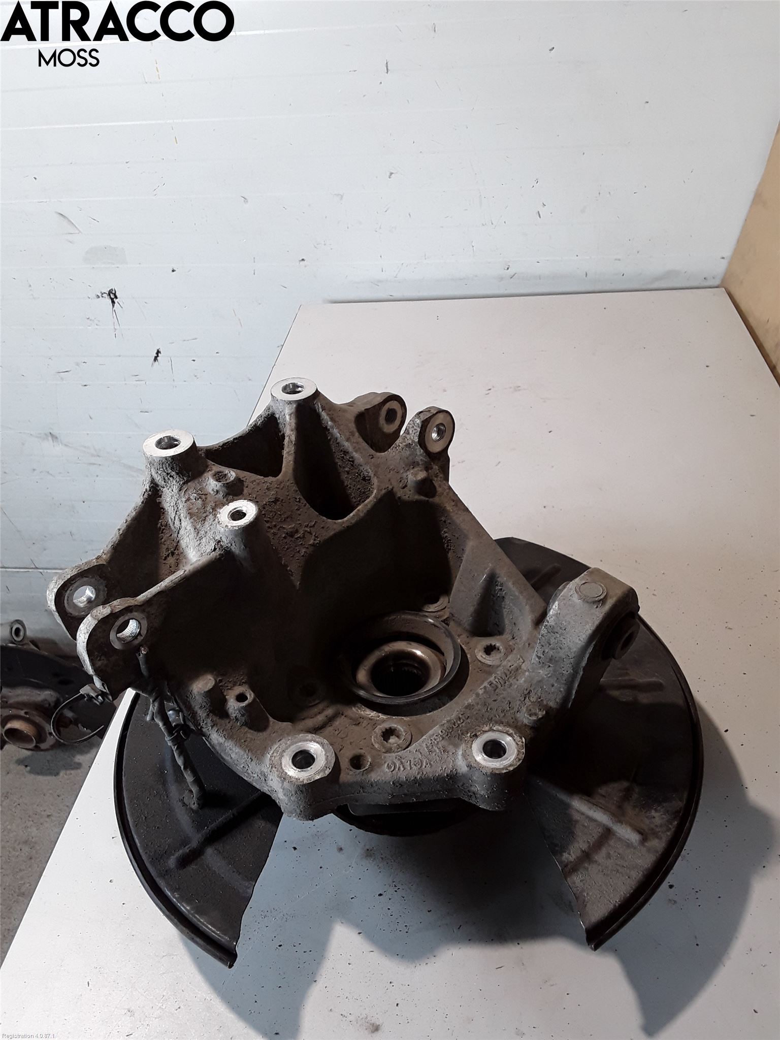 Volvo XC40/RECHARGE 18- Spindel Vb