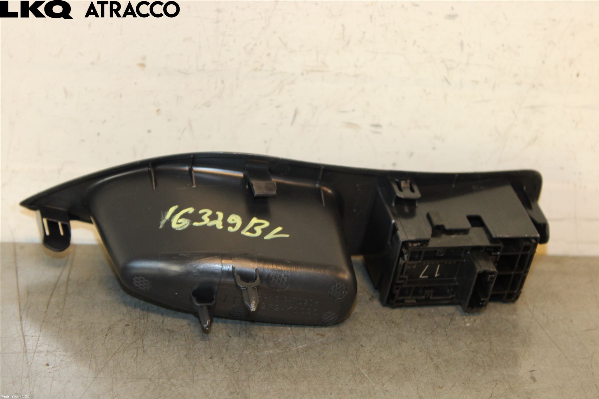 Toyota YARIS CROSS XP21 21- Bryter Vindusheis