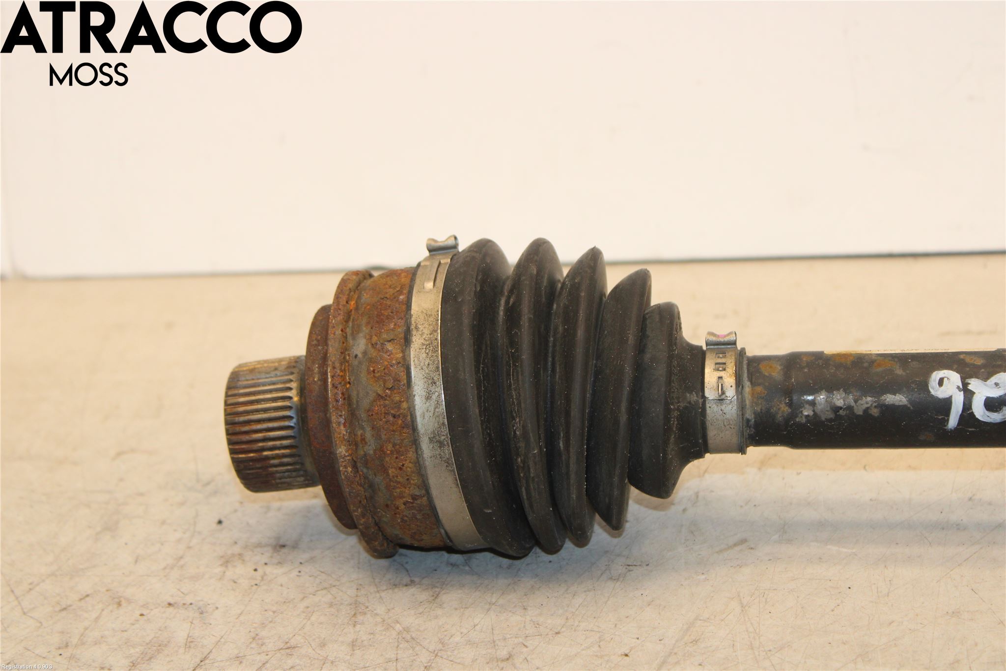 Audi A4 12-15 Drivaksel Foran Kompl Venstre