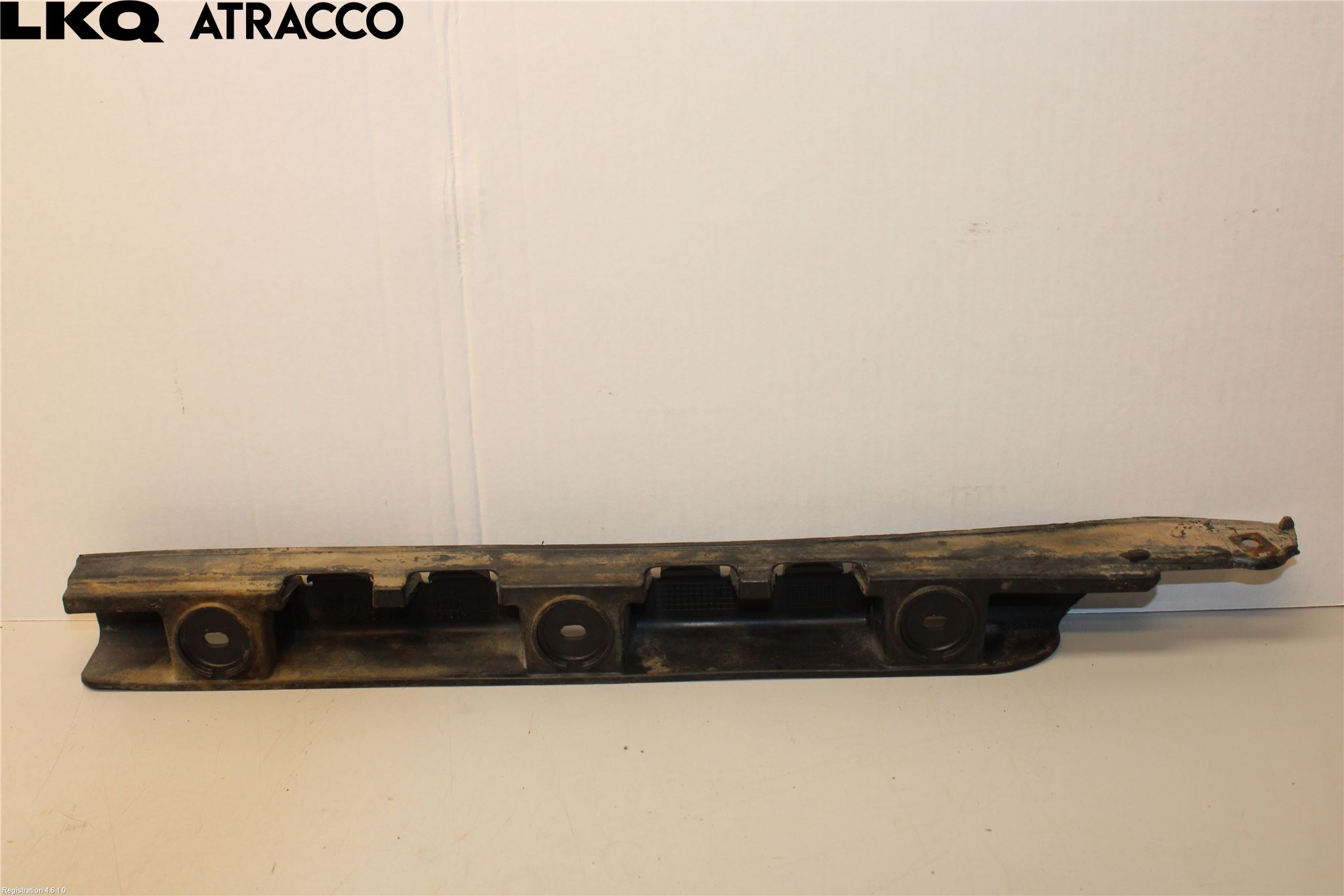 BMW X3 E83     03-10 Støtfangerfeste Bak Venstre