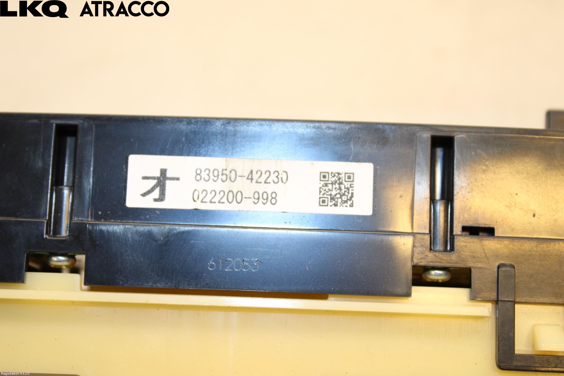 Toyota RAV4 13-18 Bryter Varsel (Nødblink)