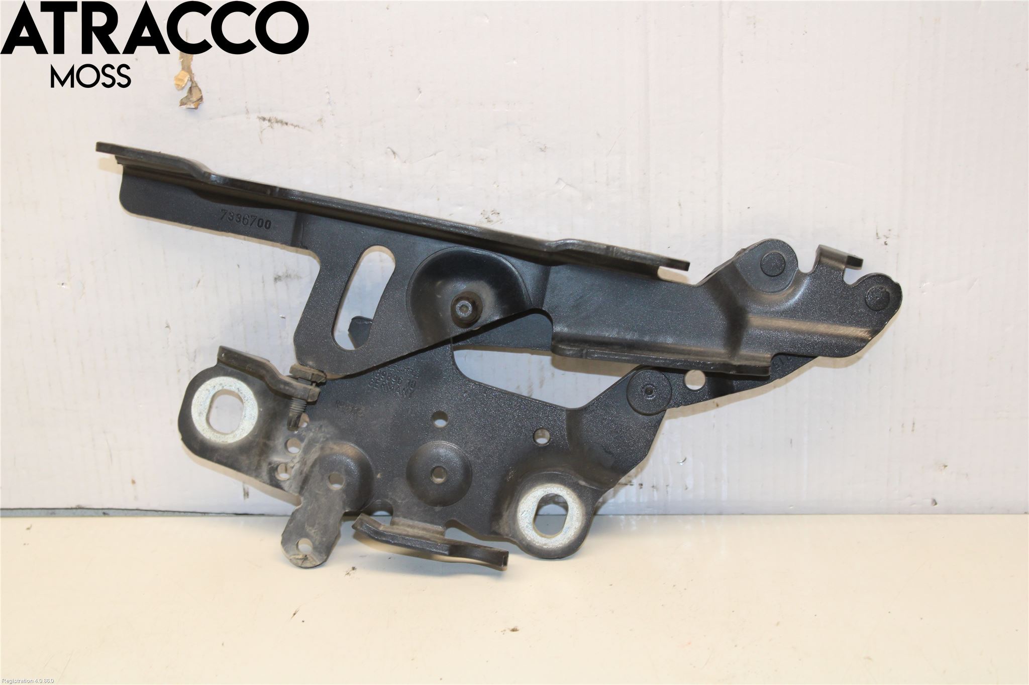 BMW 3 F30/F31/F80 12-19 Panser Hengsel - Hengsler