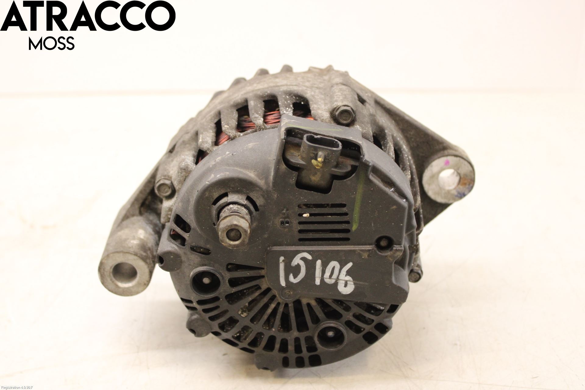 Opel INSIGNIA 09-16 Dynamo