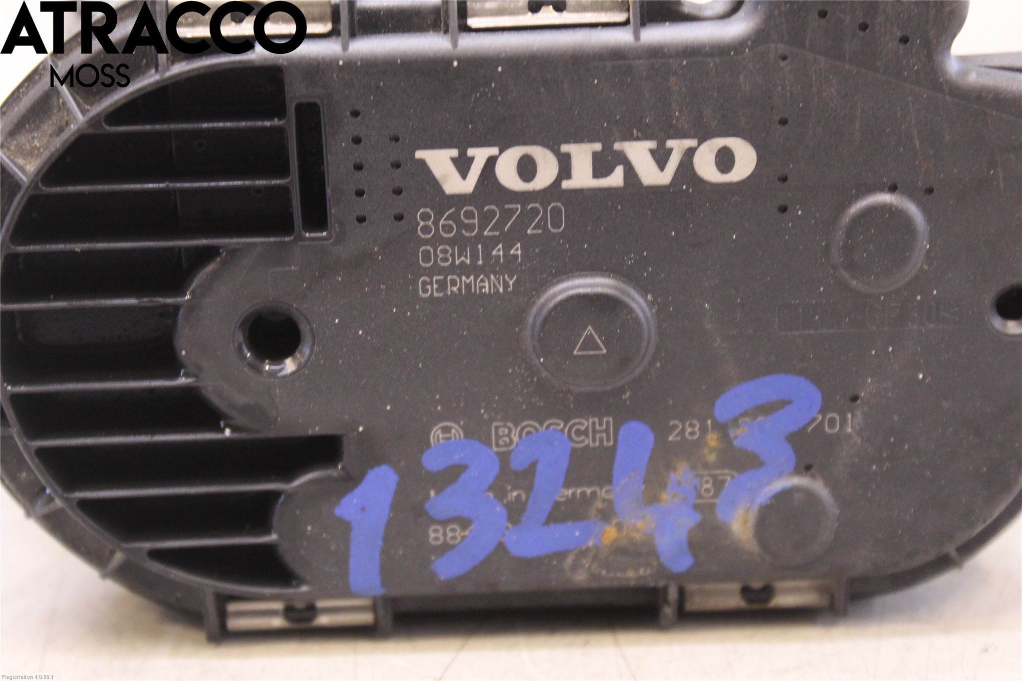 Volvo V70 08-13 Inns Spjeldhus