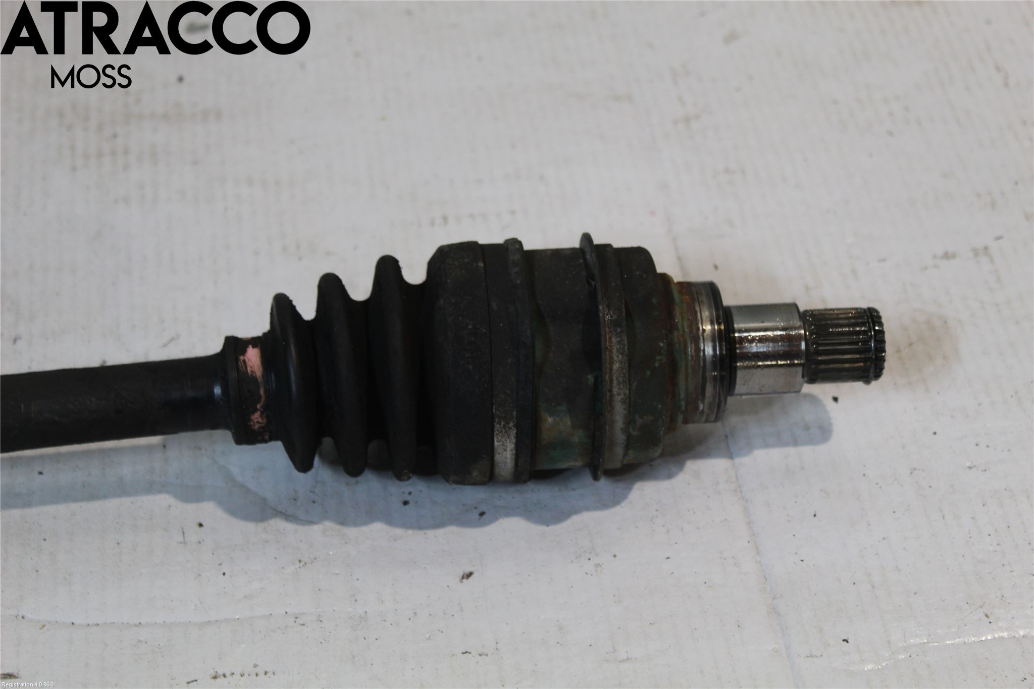 Daihatsu SIRION Drivaksel Foran Kompl Venstre