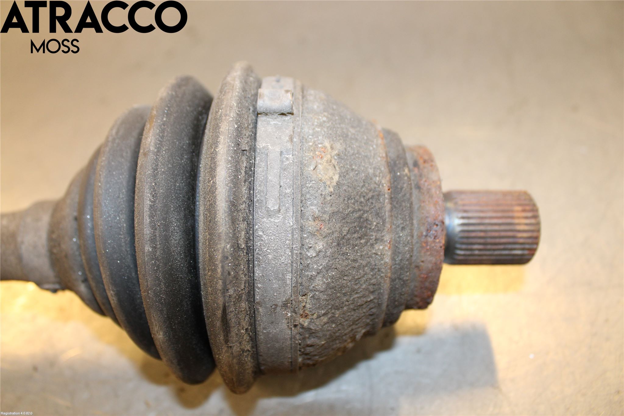 Volkswagen VW TIGUAN 07-16 Drivaksel Foran Kompl Høyre