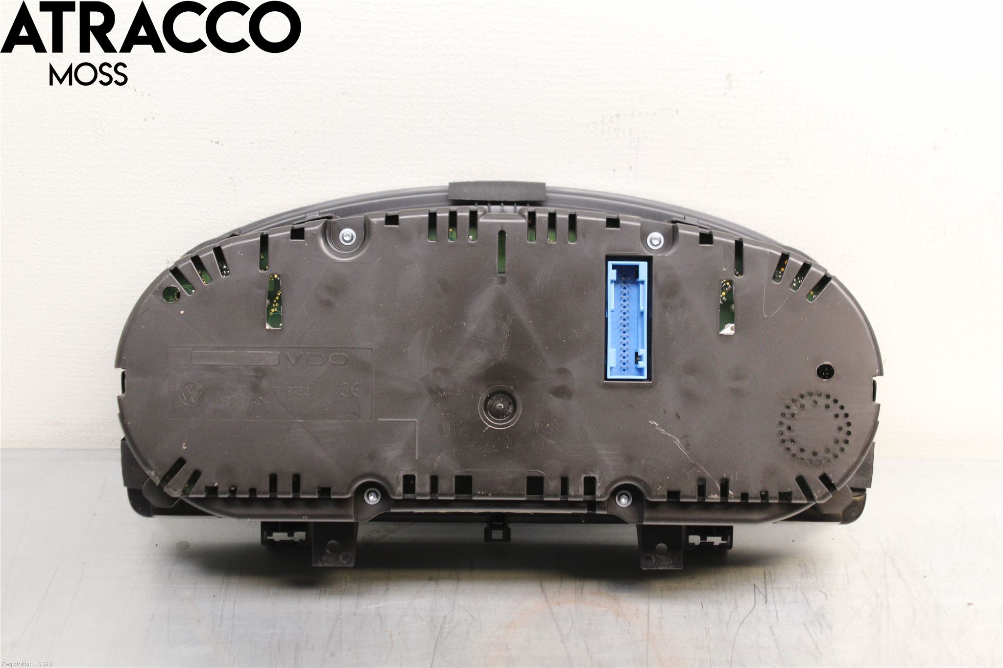 Volkswagen VW TOURAN 10-15 Instr Kombinert