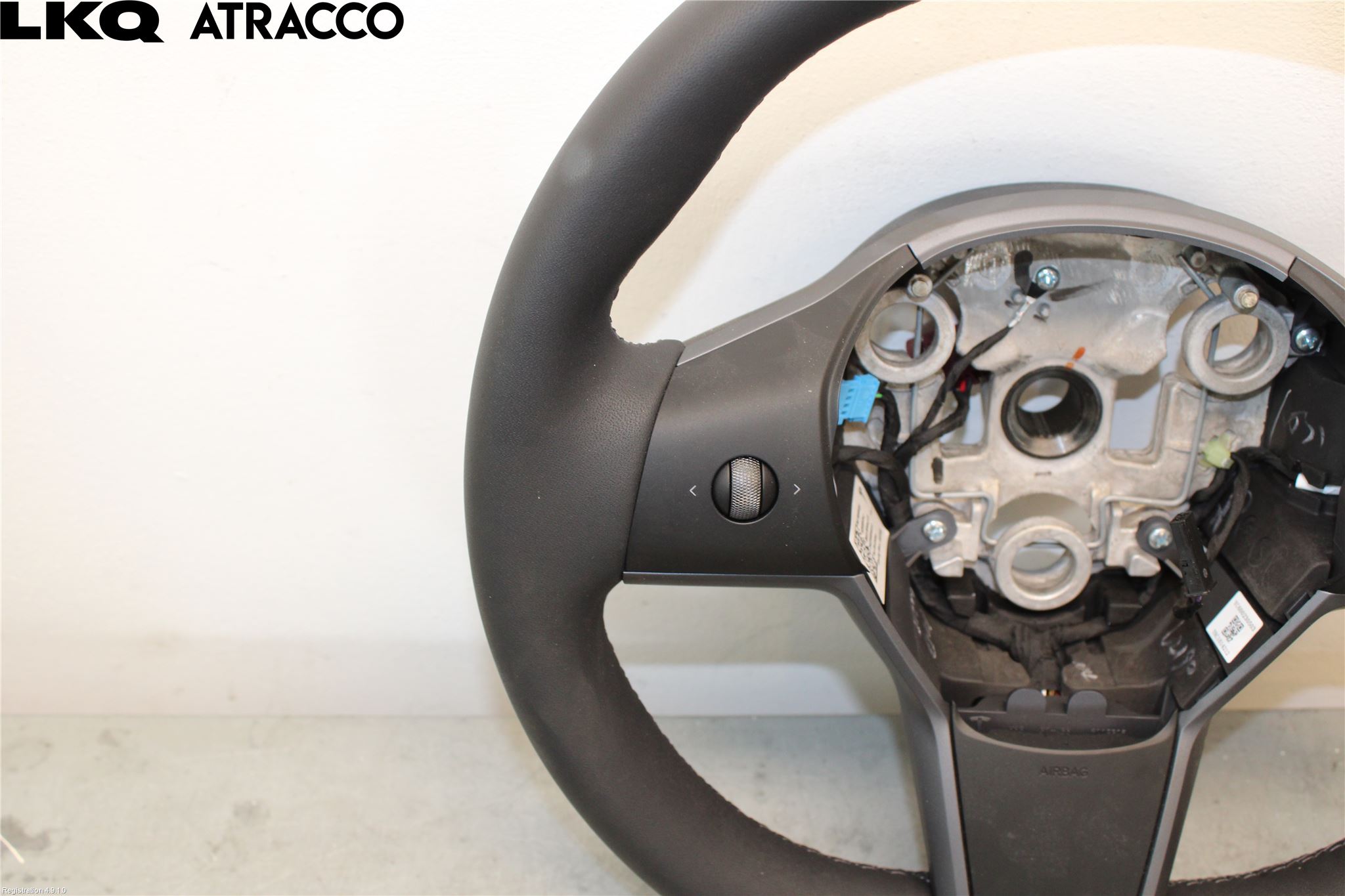 Tesla MODEL Y 21- Ratt