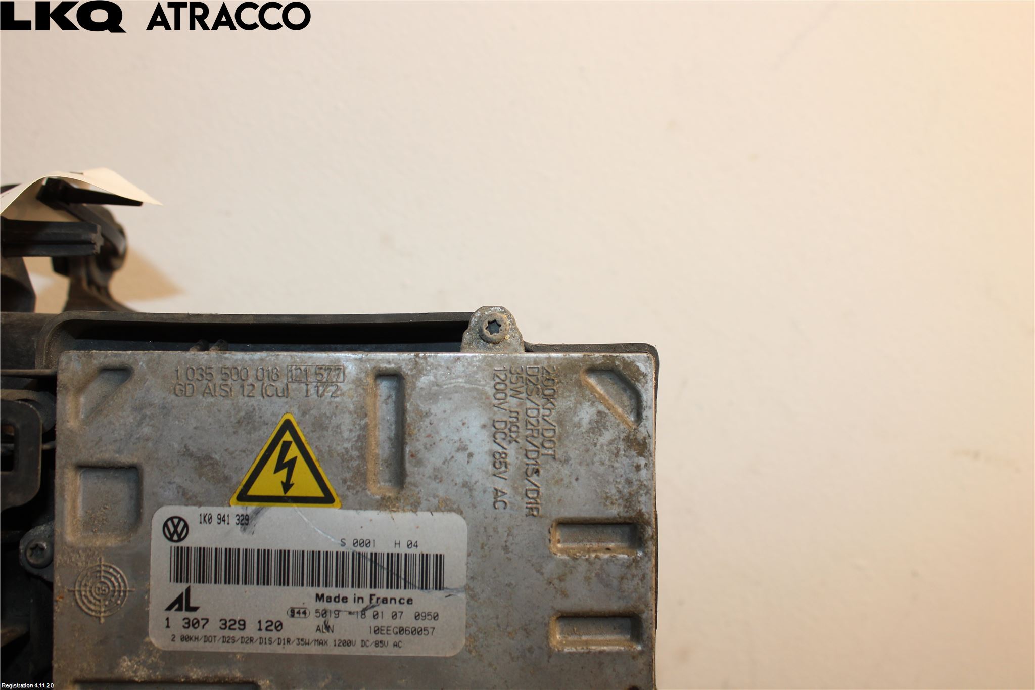 Volkswagen VW TOURAN 03-10 Frontlykt Høyre