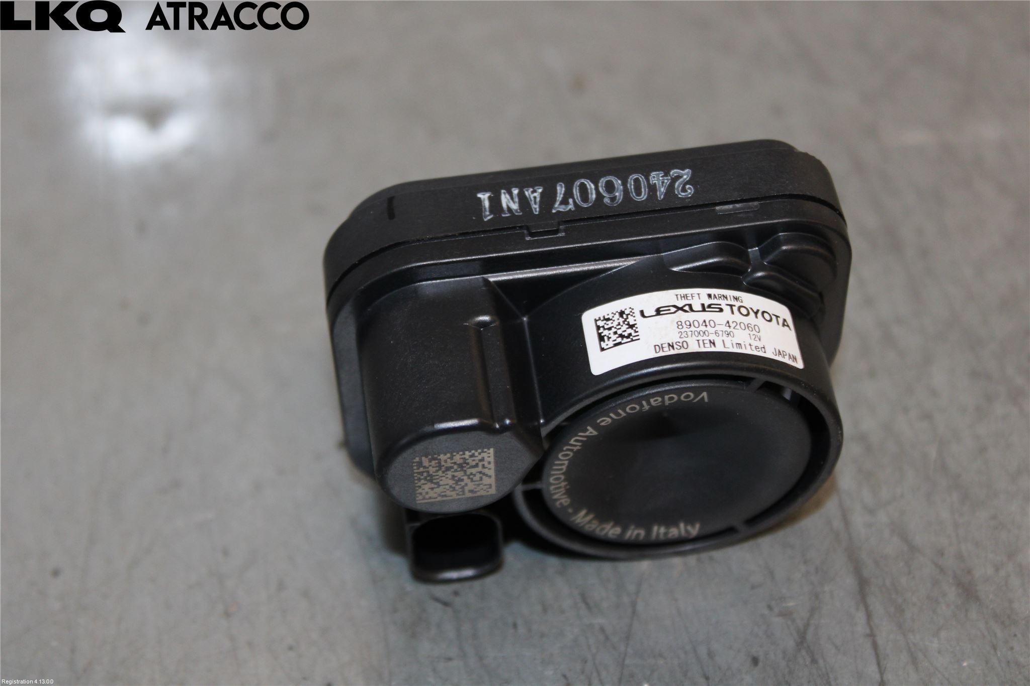Toyota bZ4X EA10 22- Innr Høyttaler
