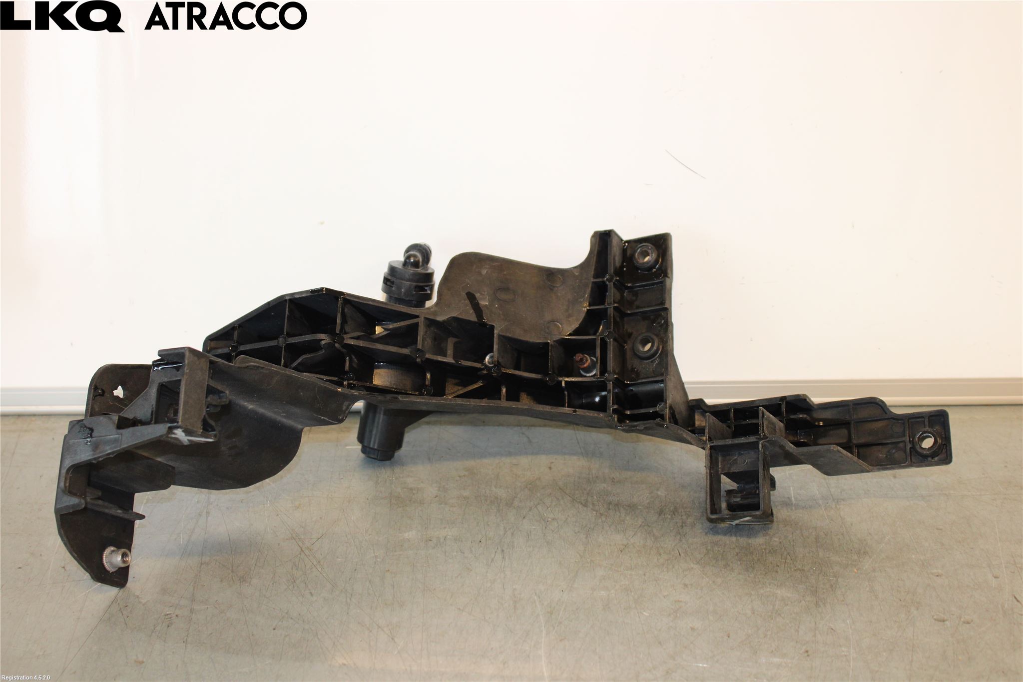 Hyundai i30 GD 13-17 Frontlykt Holder-Feste