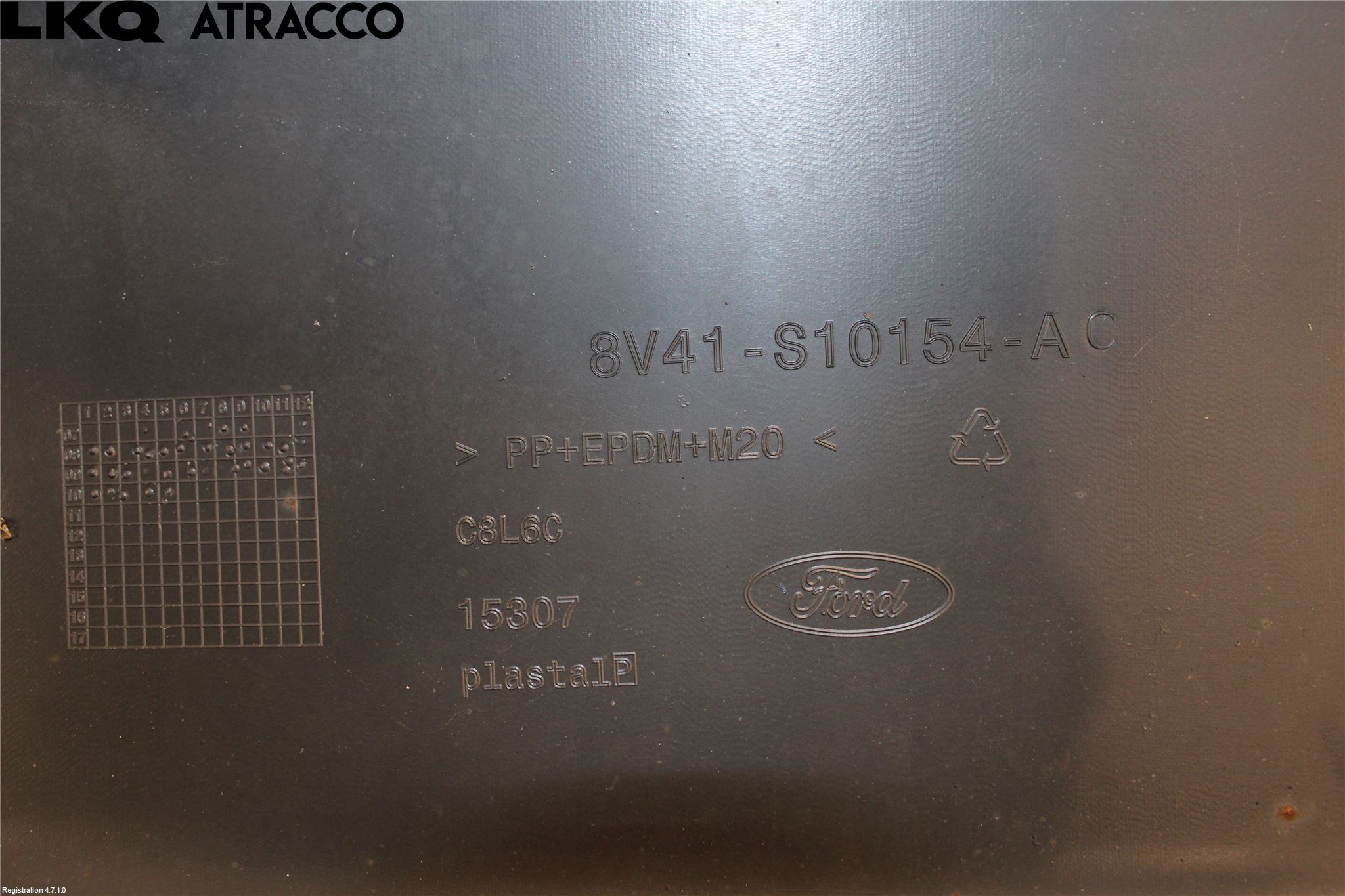 Ford KUGA 08-12 Kanalskjørt Høyre