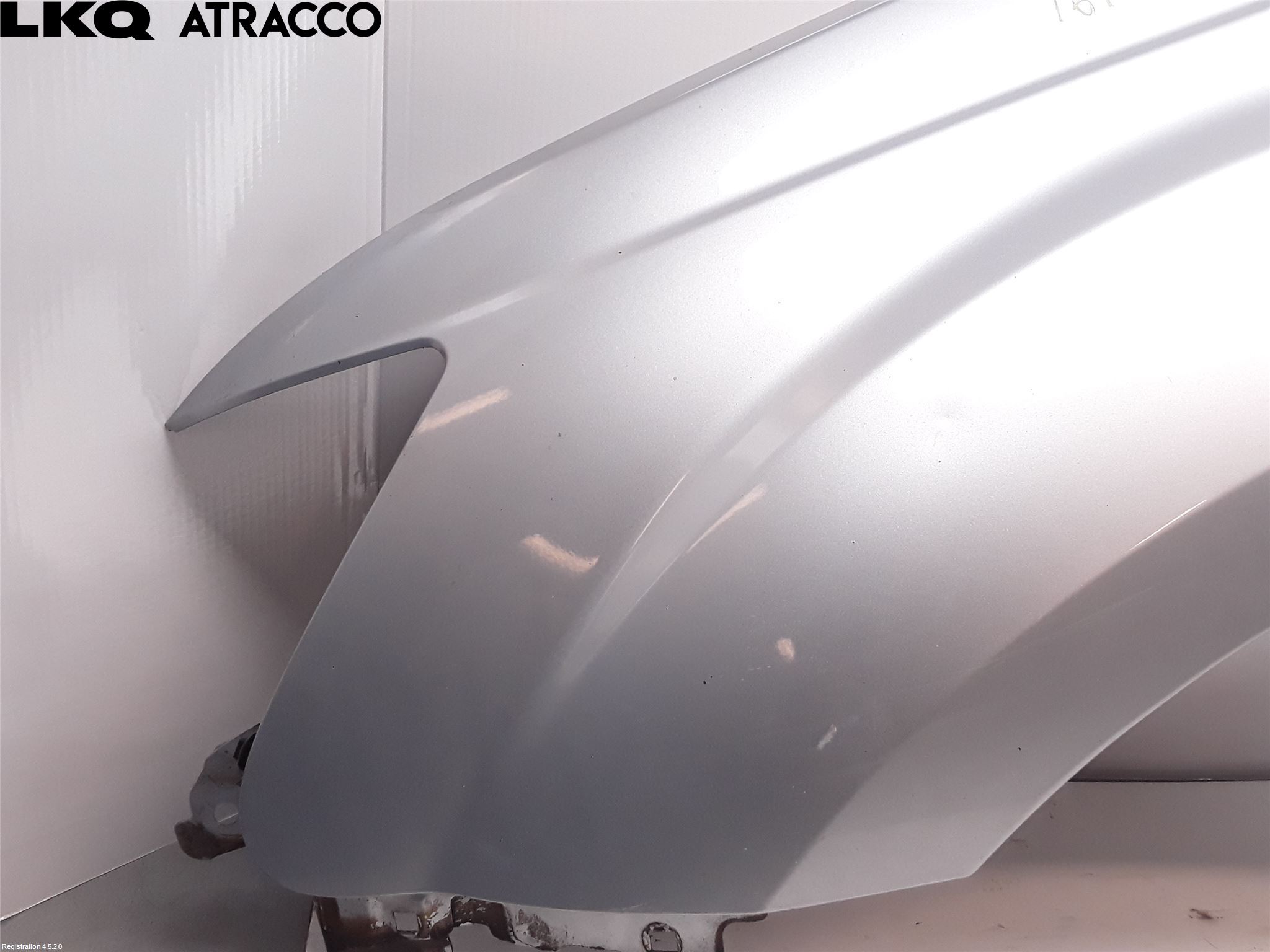 Mitsubishi OUTLANDER 07-12 Skjerm Foran Venstre