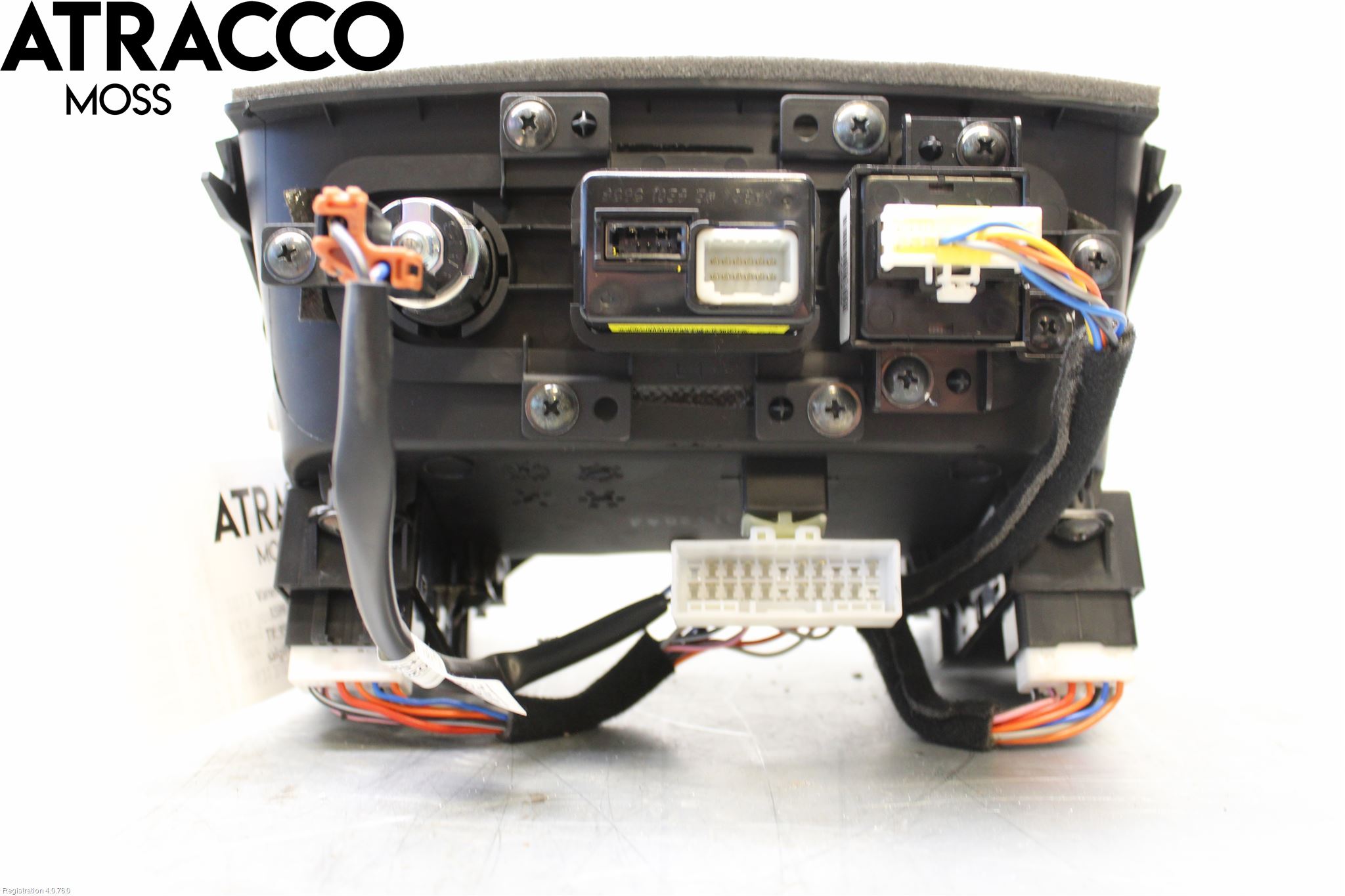 Kia SPORTAGE (SL) 11-15 Innr Oppbevaringsrom