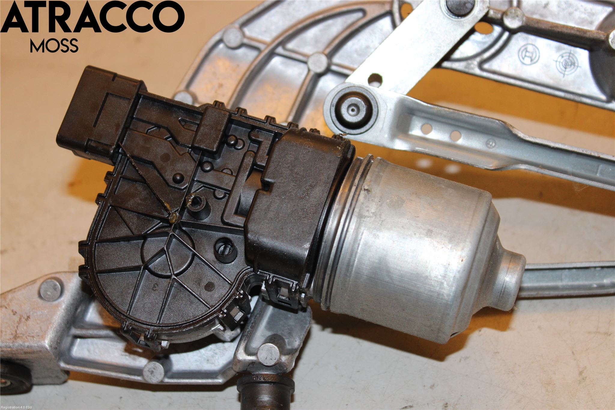 Renault ZOE/E-TECH 13- Viskermotor Frontrute