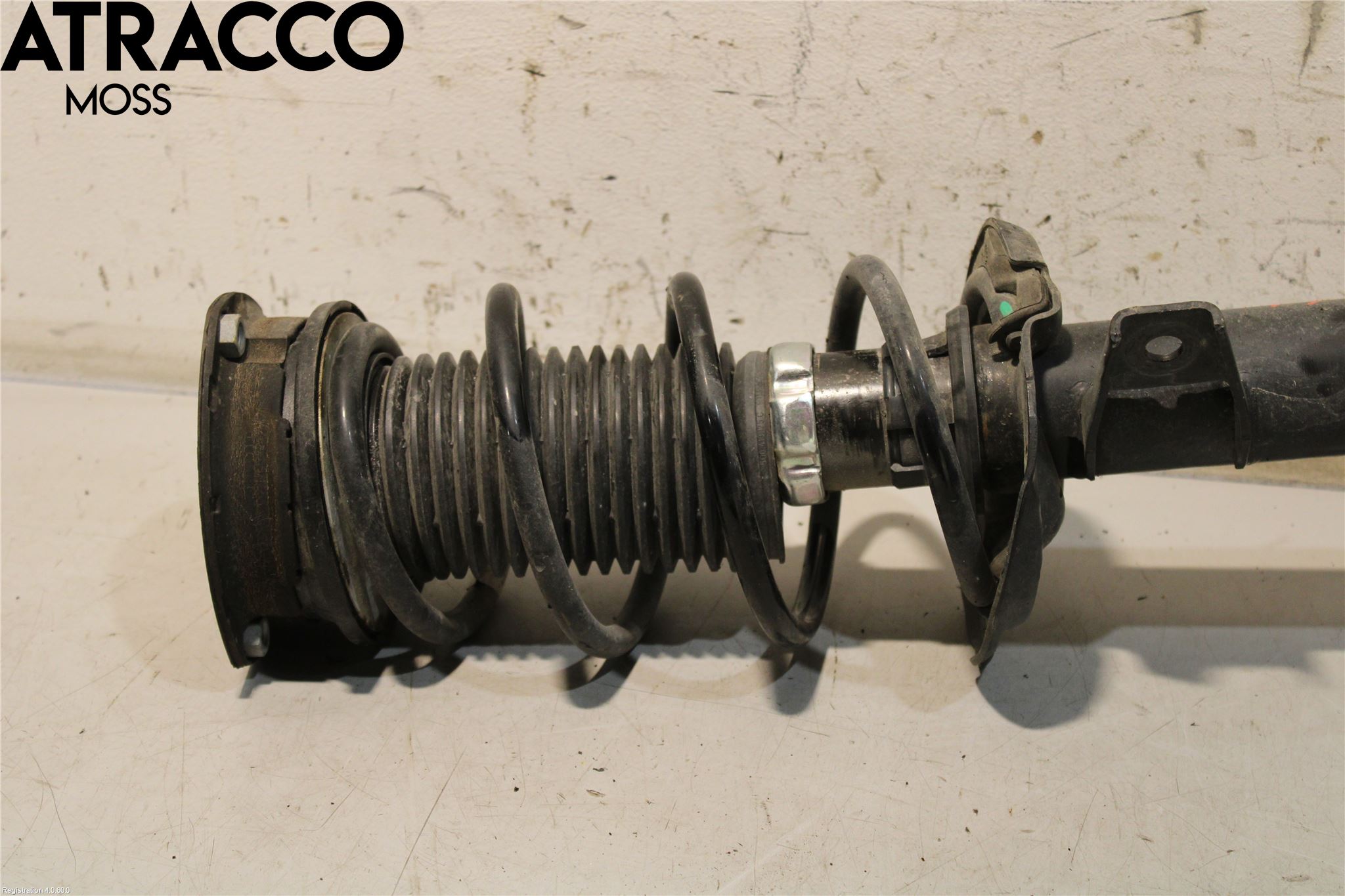 Volkswagen VW T-ROC 18- Fjærbein Foran Høyre