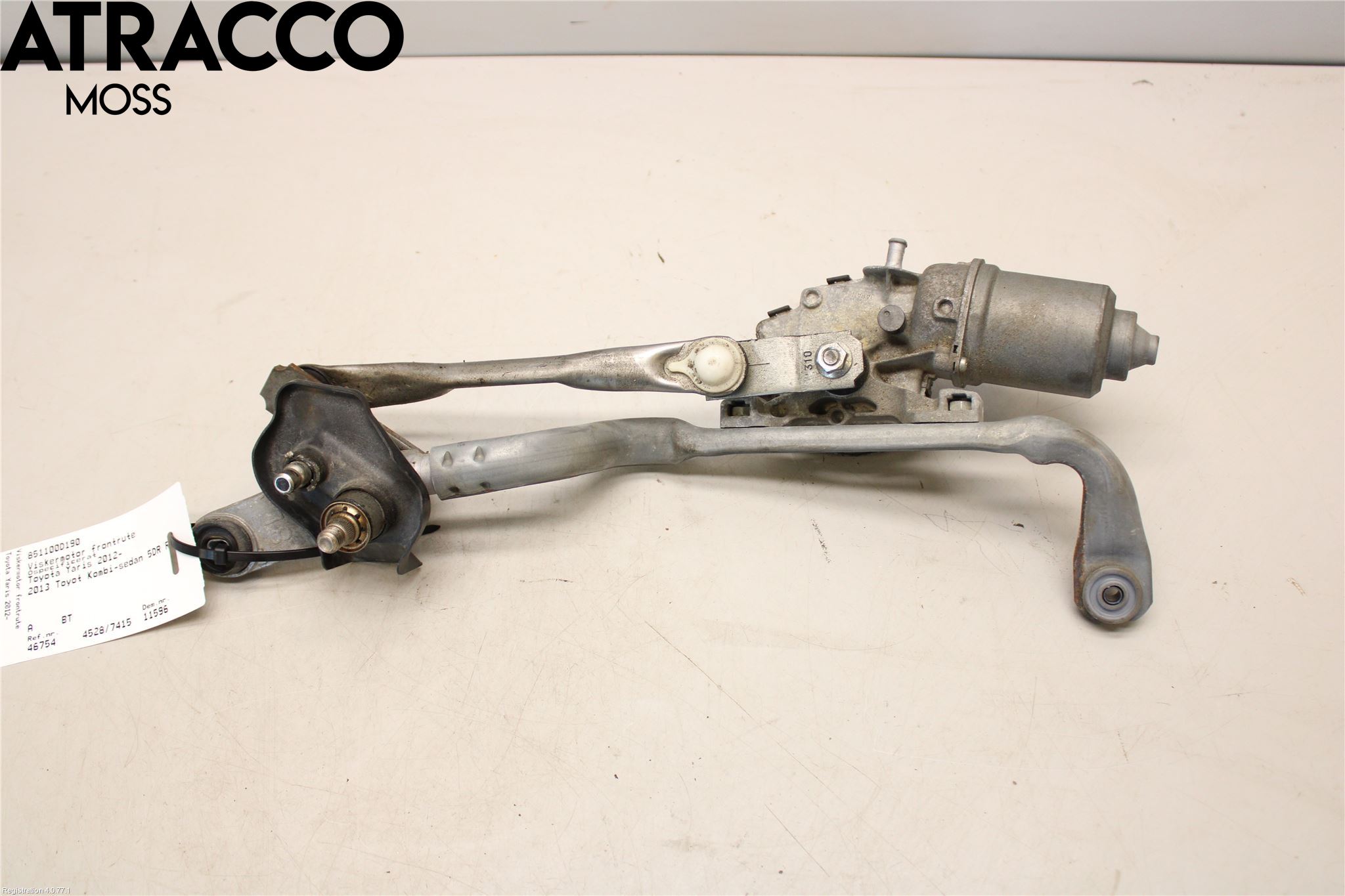 Toyota YARIS XP130 12-14 Viskermotor Frontrute